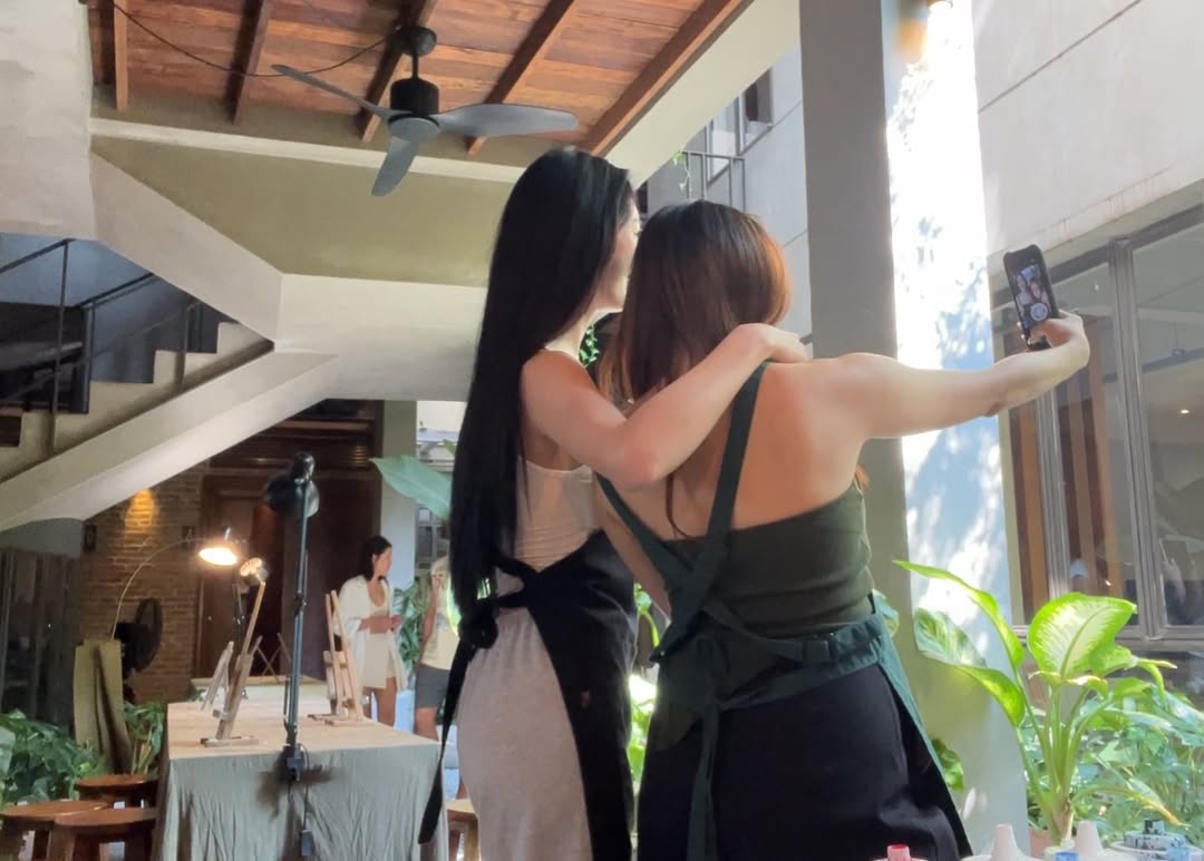 มิ้นท์ - รัญชน์รวี เอื้อกูลวราวัตร