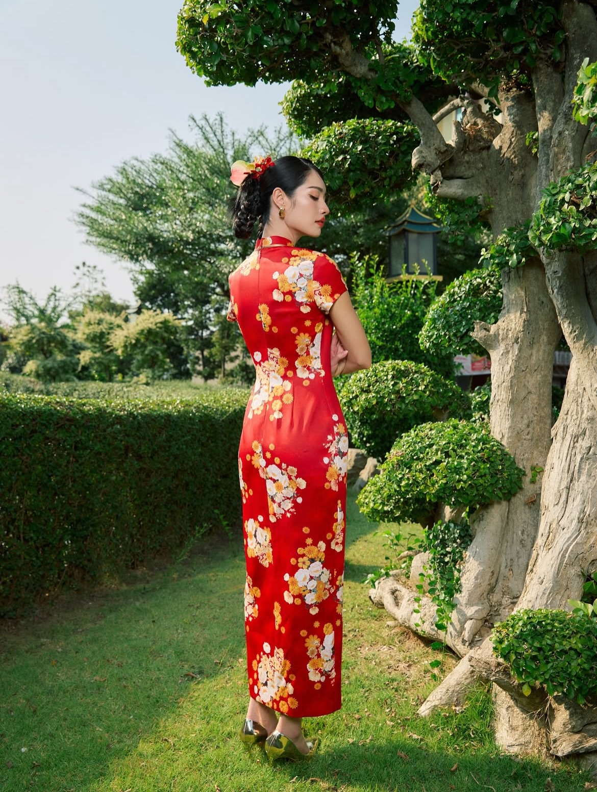 มิ้นท์ - รัญชน์รวี เอื้อกูลวราวัตร