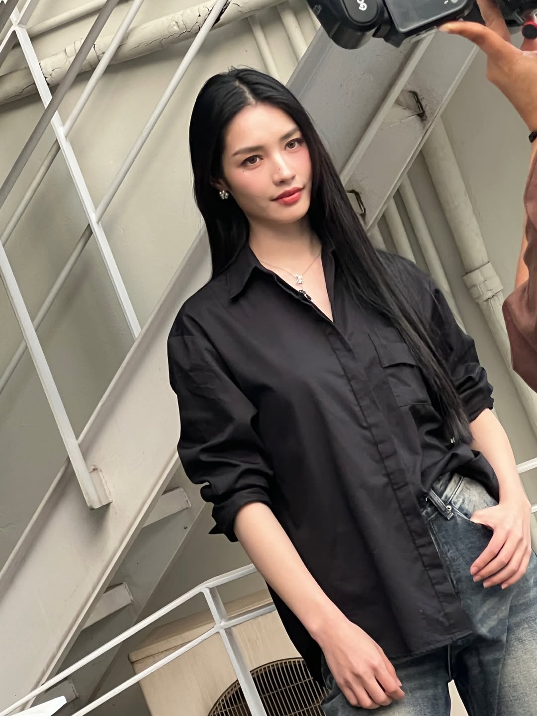 มิ้นท์ - รัญชน์รวี เอื้อกูลวราวัตร