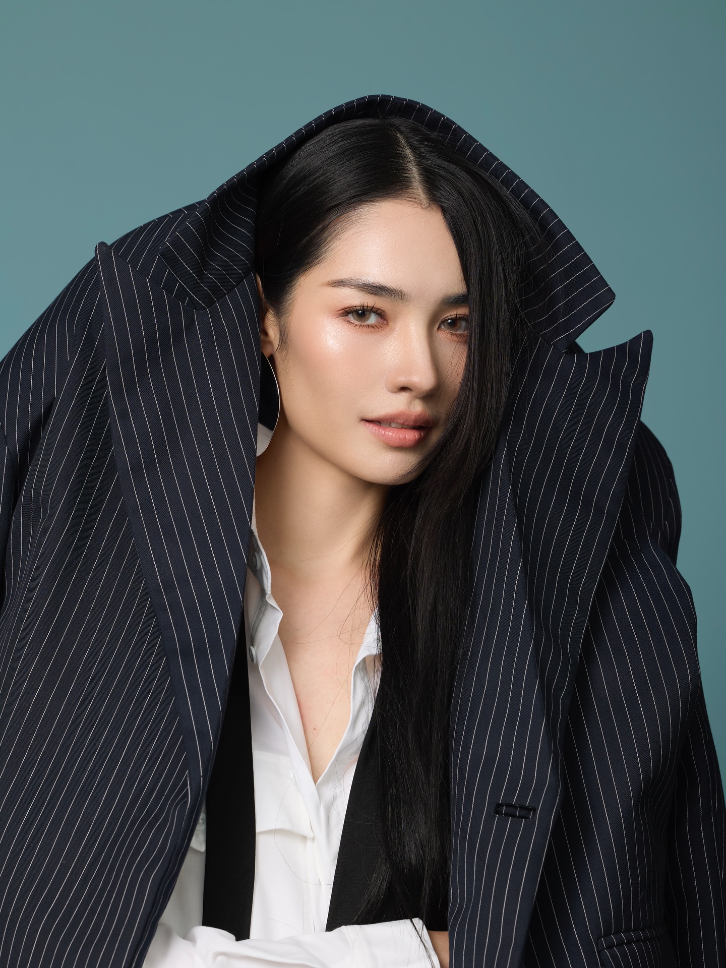 มิ้นท์ - รัญชน์รวี เอื้อกูลวราวัตร