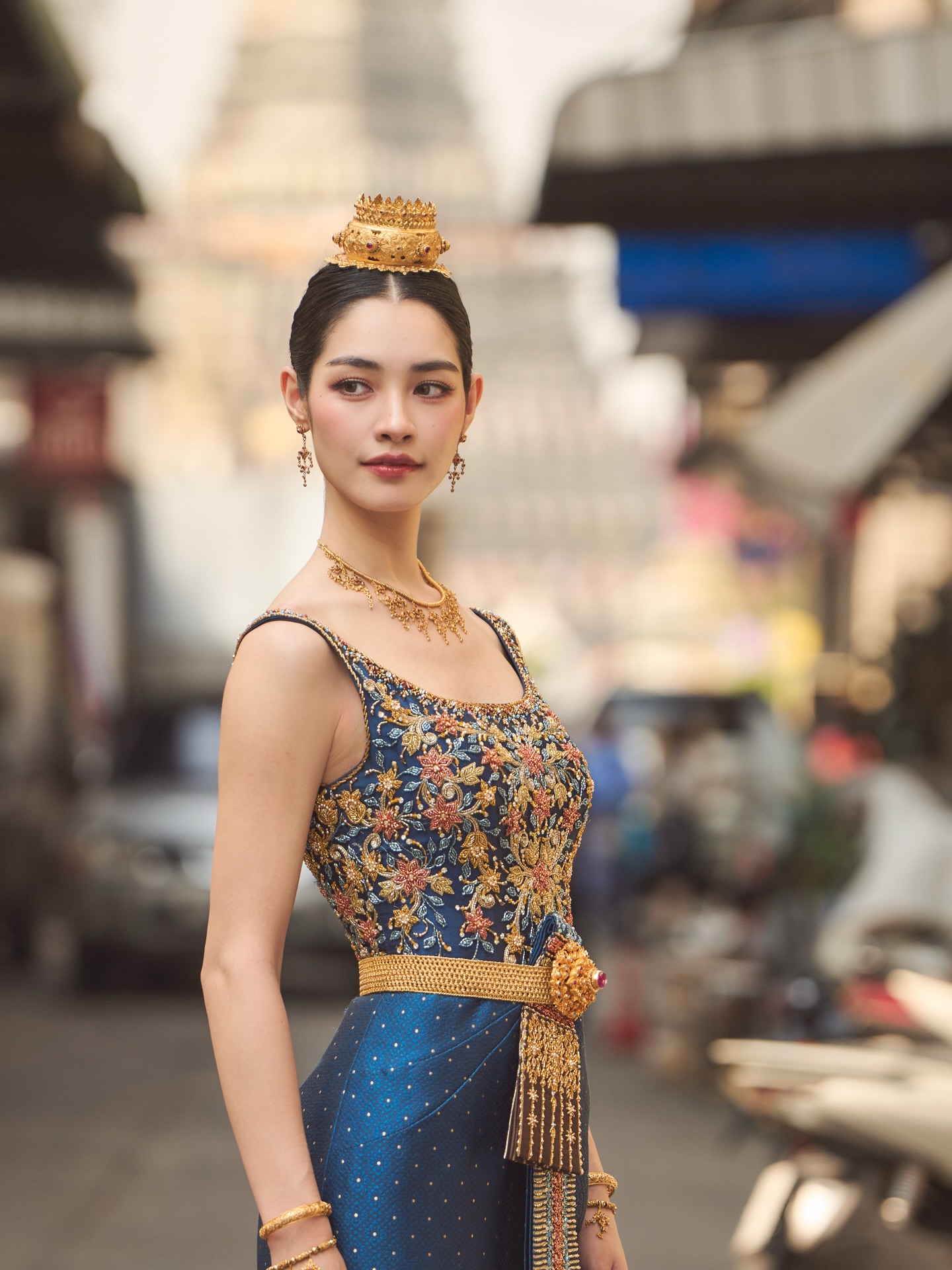 มิ้นท์ - รัญชน์รวี เอื้อกูลวราวัตร