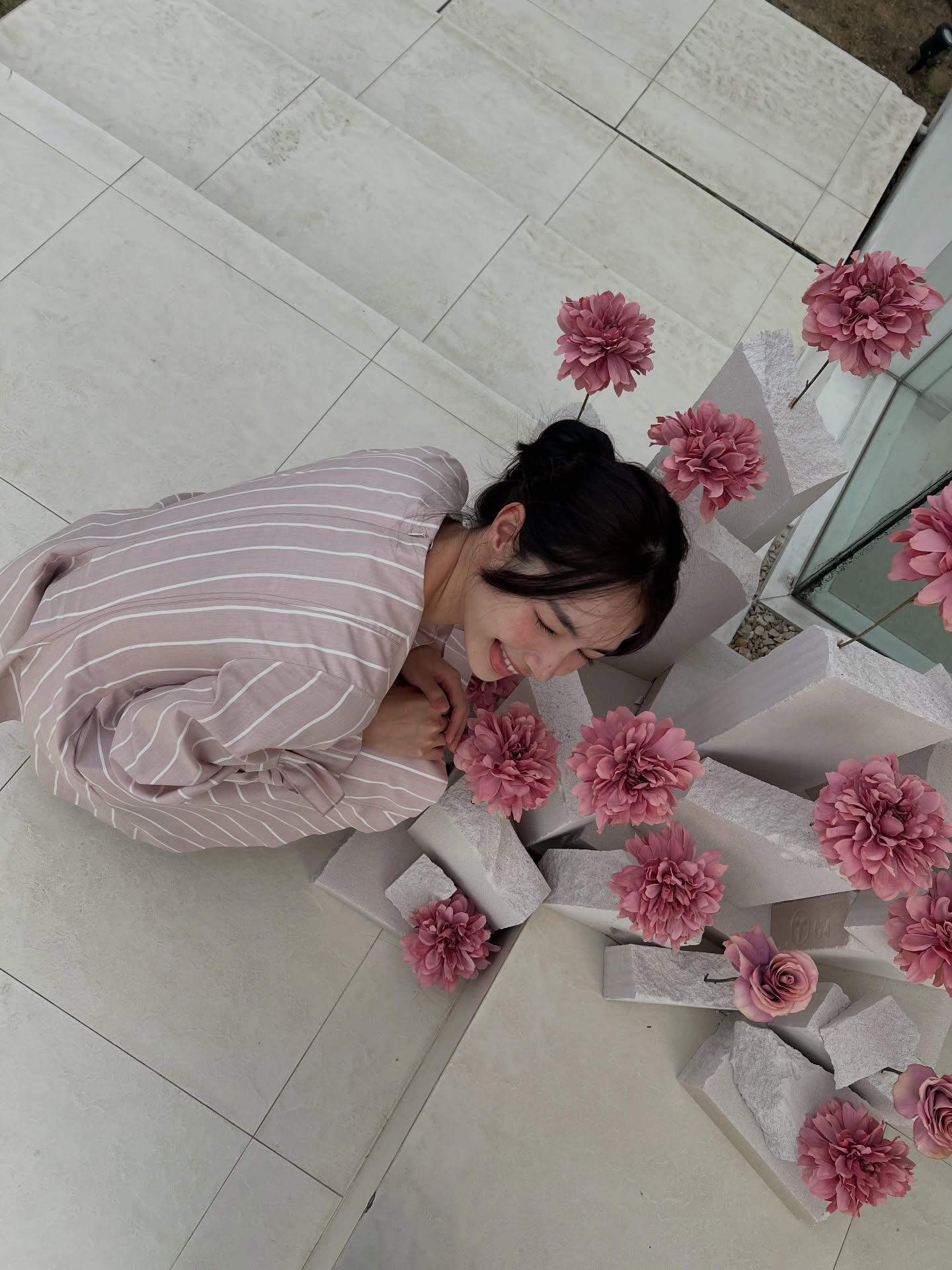 มิ้นท์ - รัญชน์รวี เอื้อกูลวราวัตร