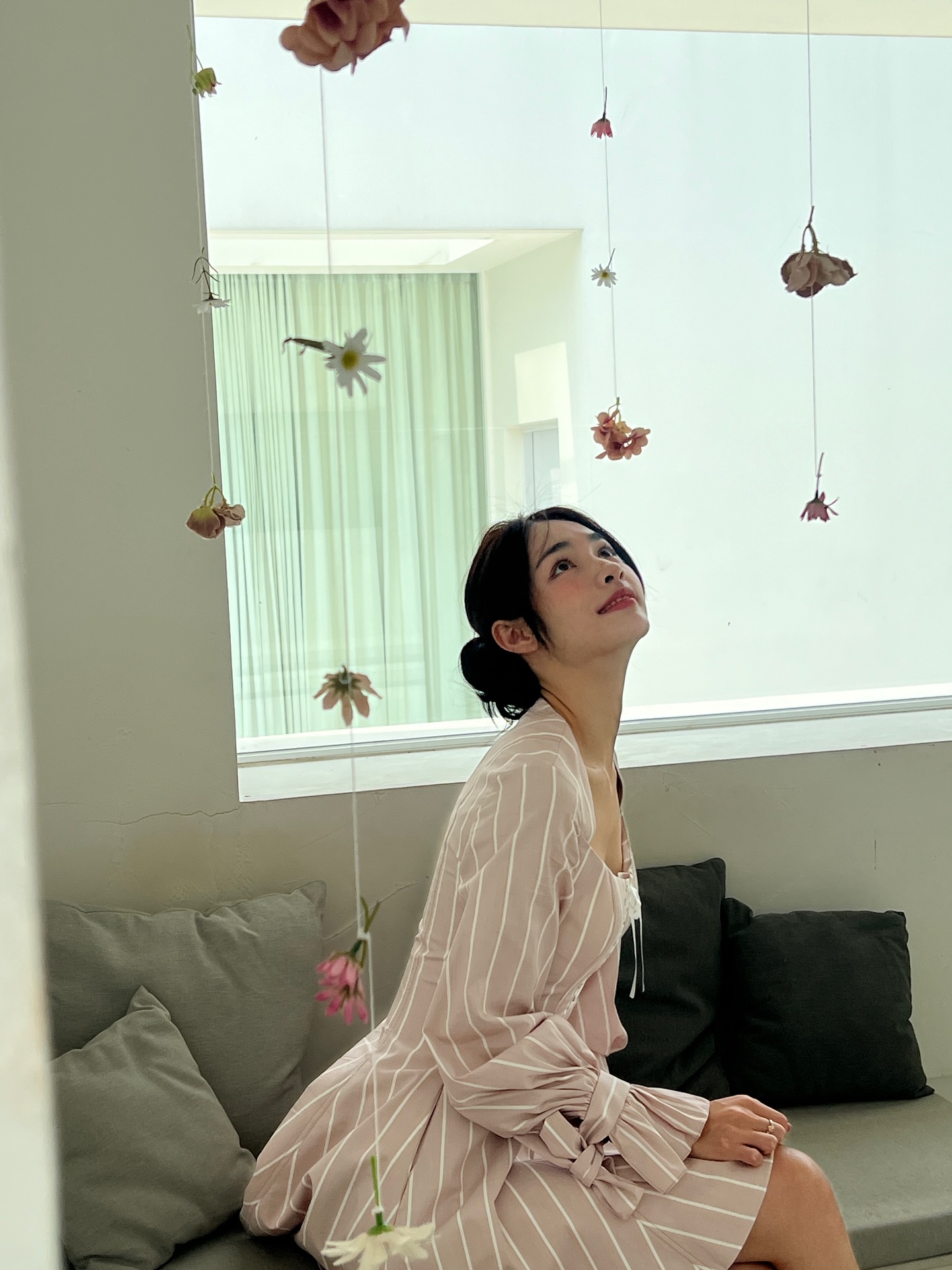 มิ้นท์ - รัญชน์รวี เอื้อกูลวราวัตร