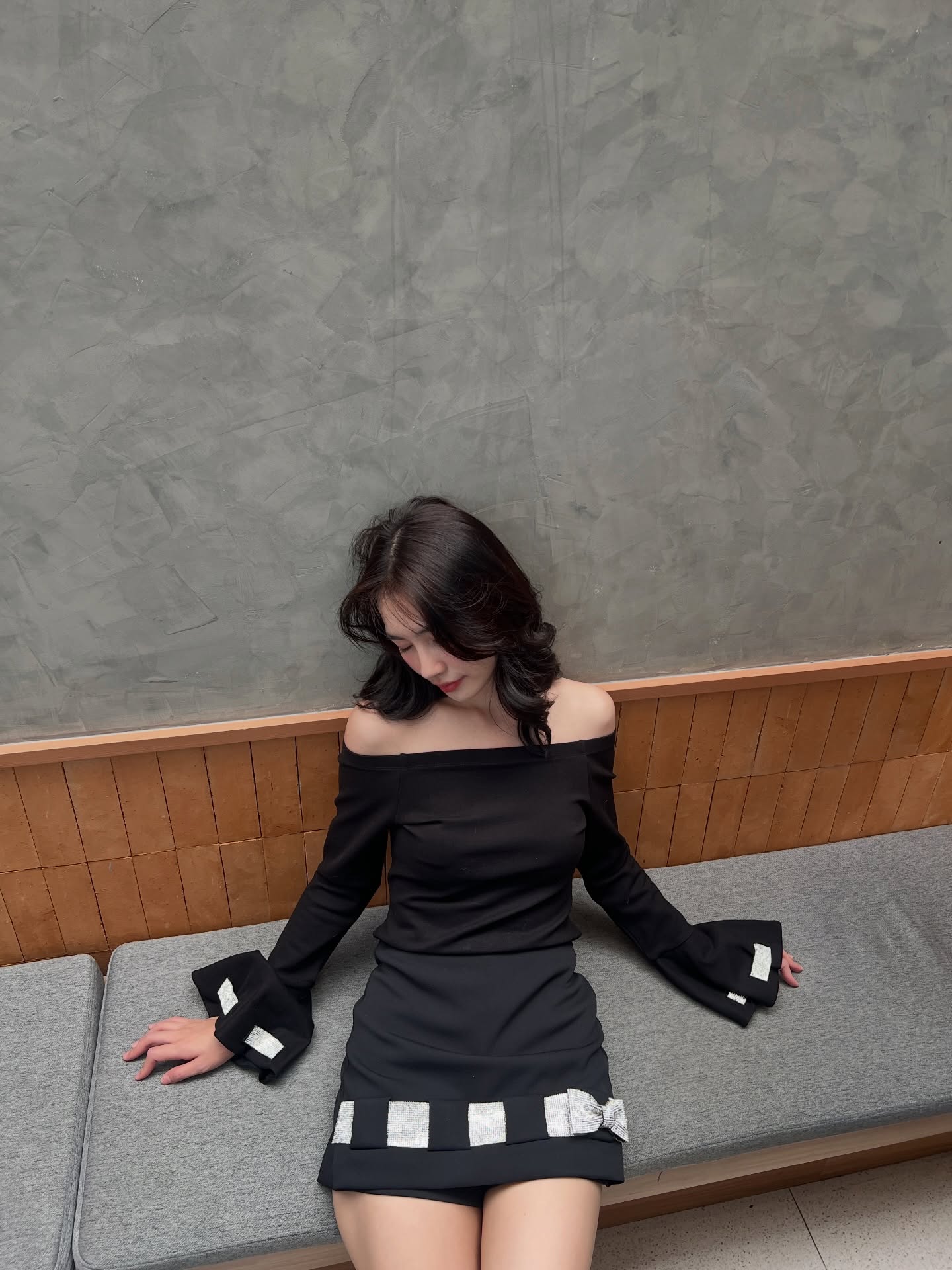 มิ้นท์ - รัญชน์รวี เอื้อกูลวราวัตร