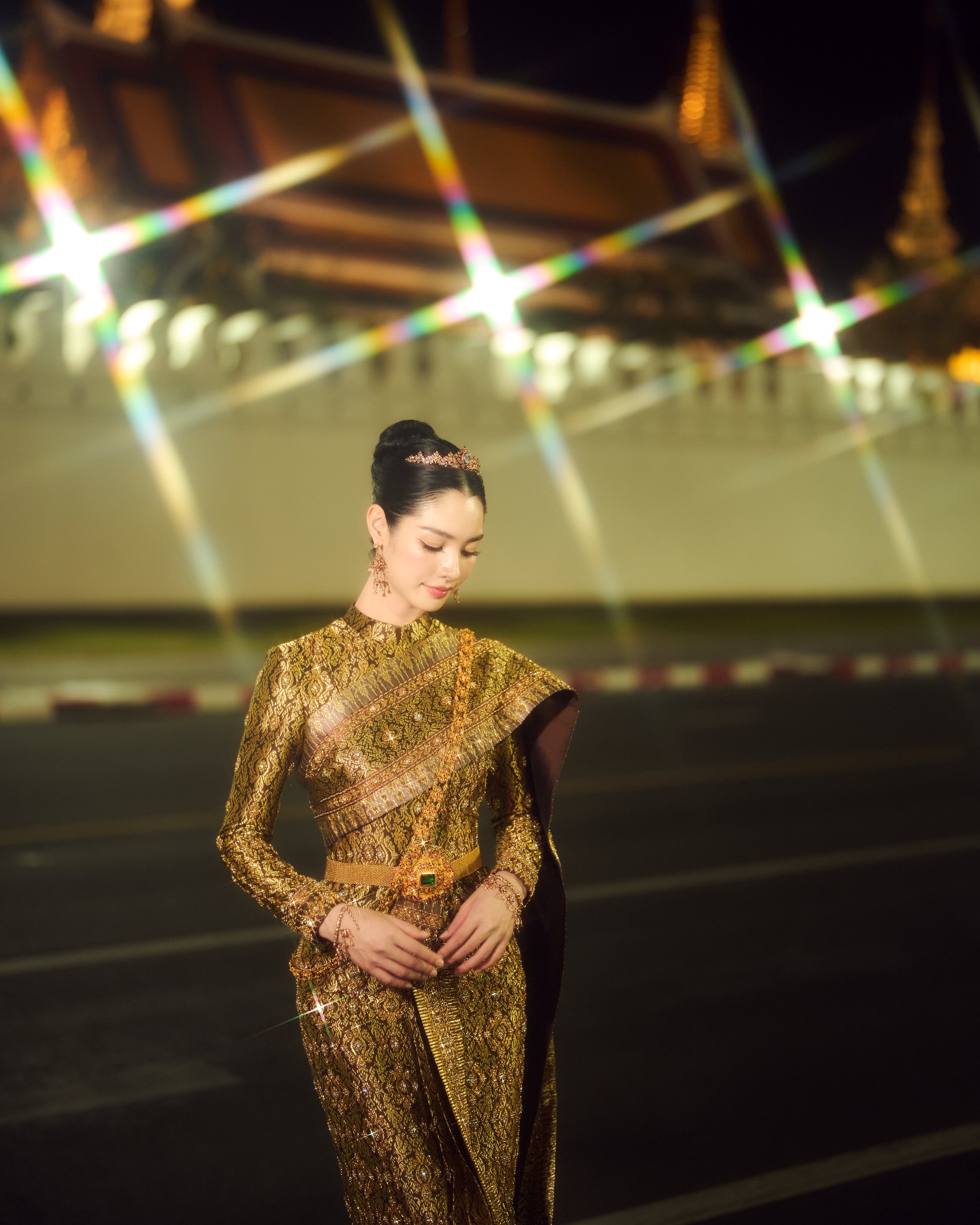 มิ้นท์ - รัญชน์รวี เอื้อกูลวราวัตร