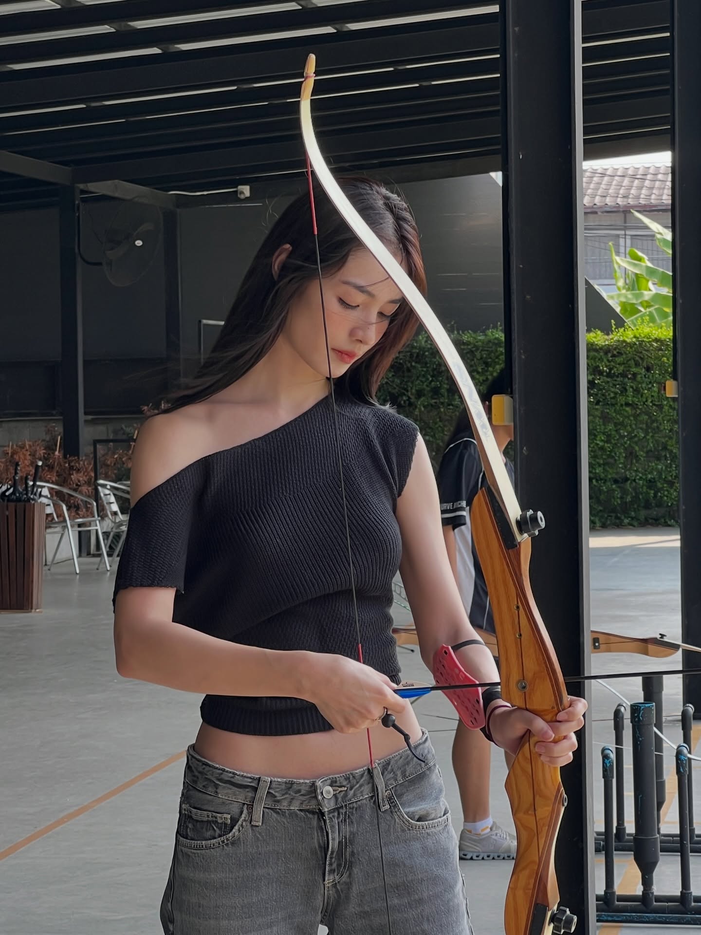 มิ้นท์ - รัญชน์รวี เอื้อกูลวราวัตร