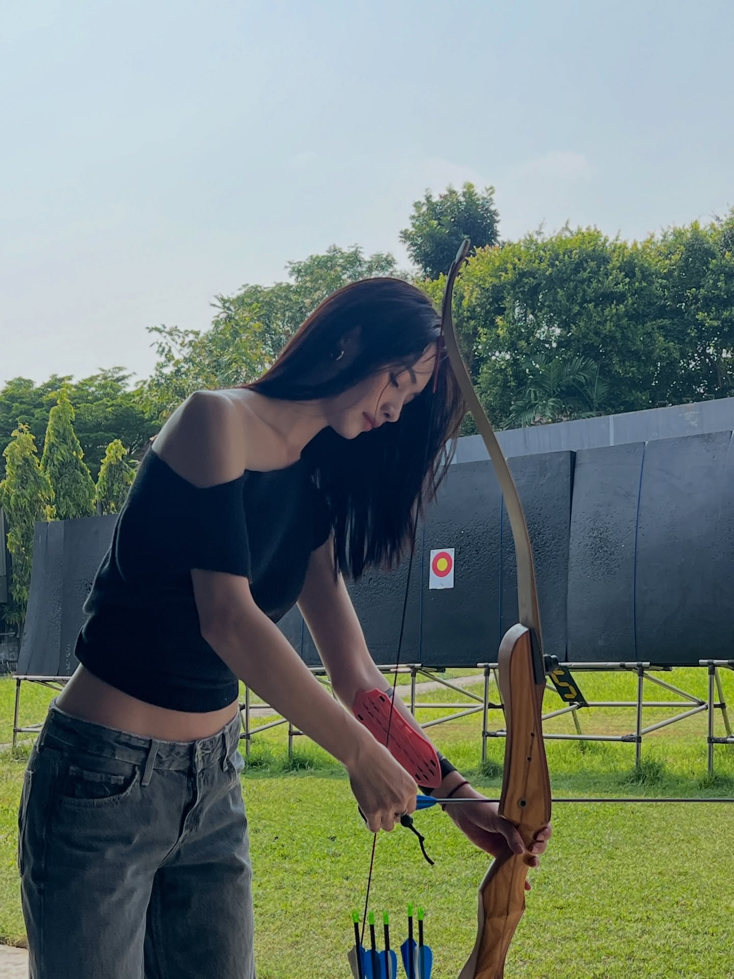 มิ้นท์ - รัญชน์รวี เอื้อกูลวราวัตร