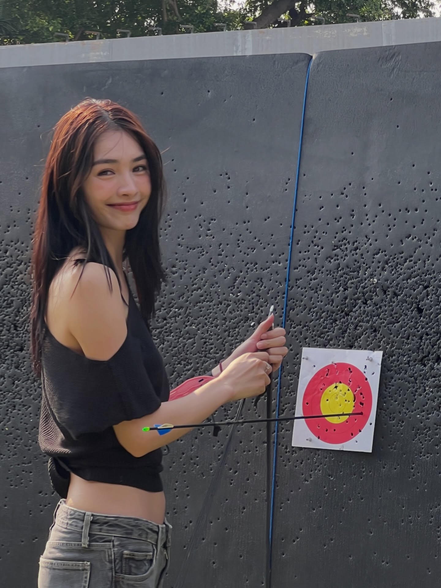 มิ้นท์ - รัญชน์รวี เอื้อกูลวราวัตร