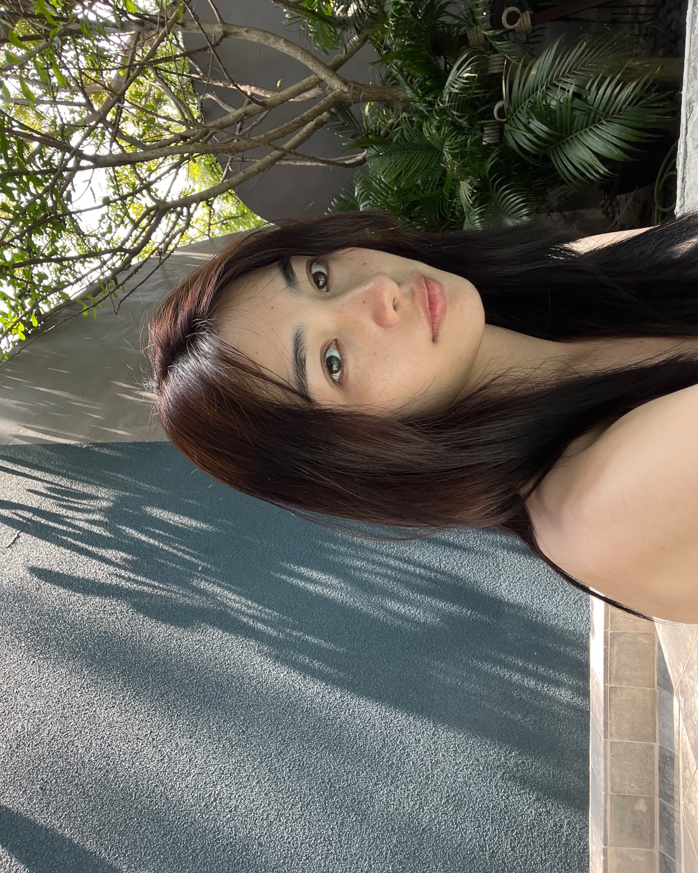 มิ้นท์ - รัญชน์รวี เอื้อกูลวราวัตร