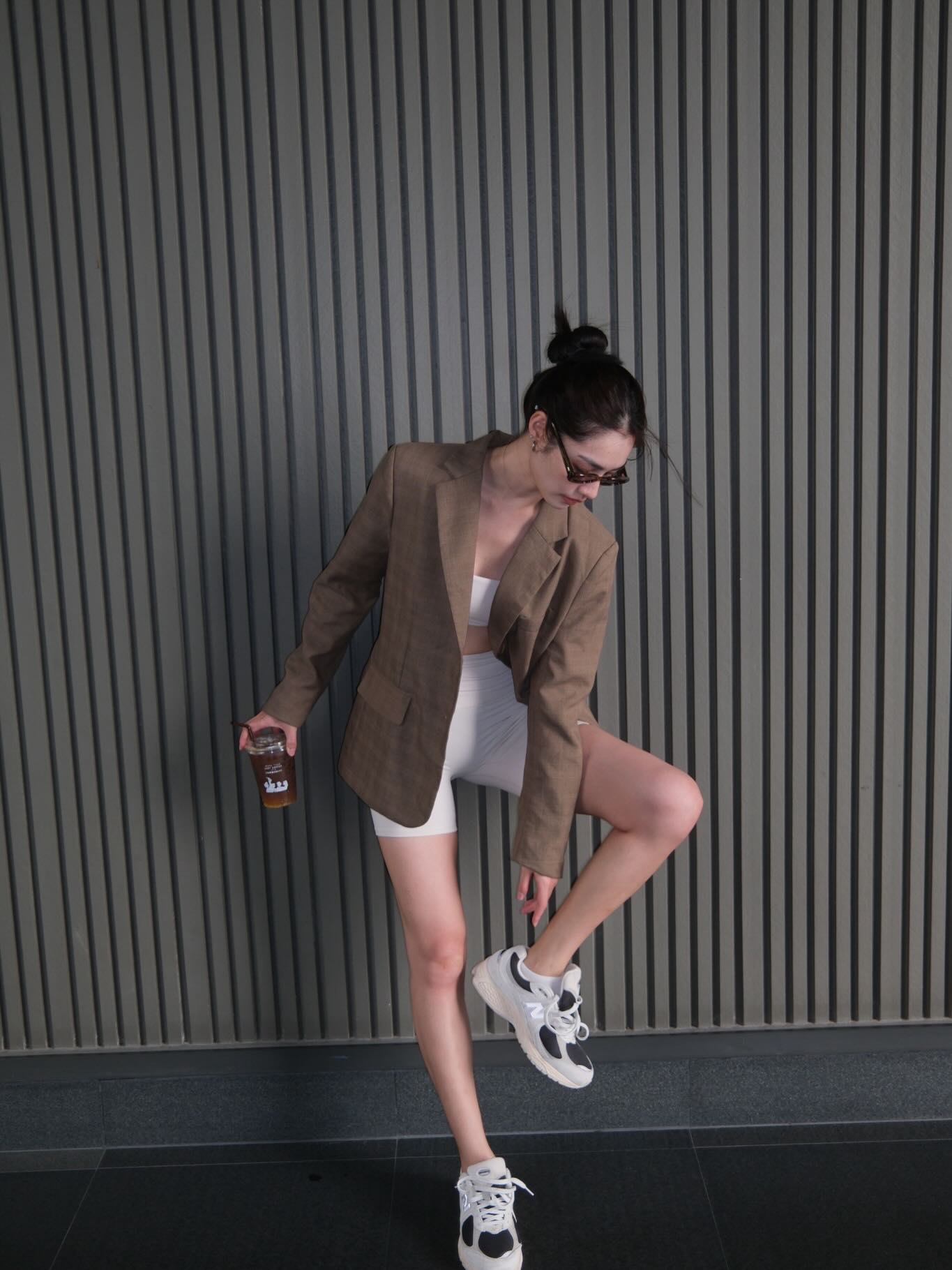 มิ้นท์ - รัญชน์รวี เอื้อกูลวราวัตร