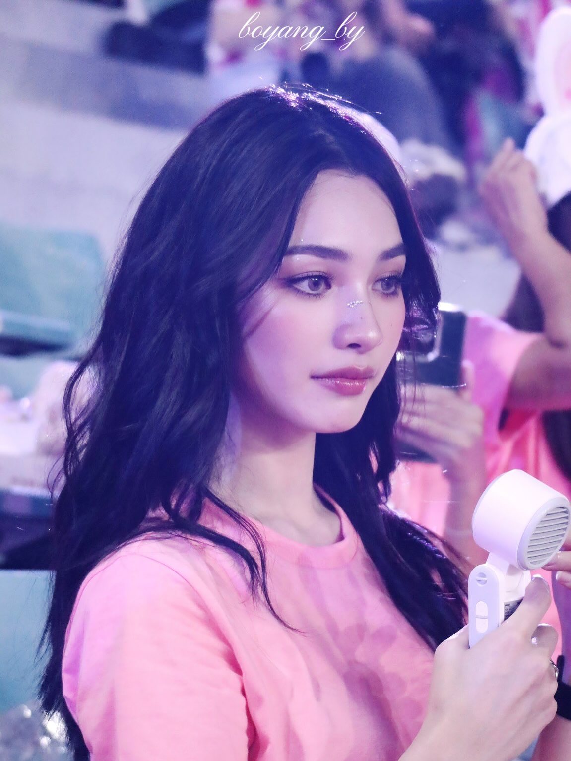 มิ้นท์ - รัญชน์รวี เอื้อกูลวราวัตร