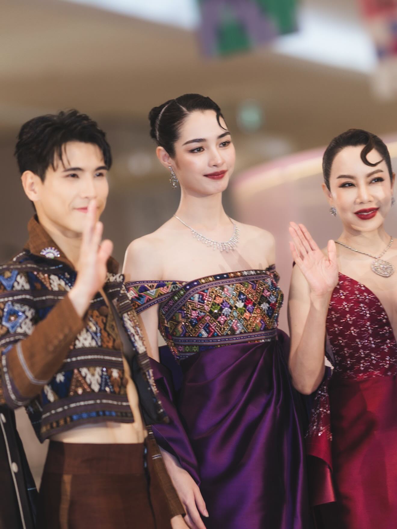 มิ้นท์ - รัญชน์รวี เอื้อกูลวราวัตร
