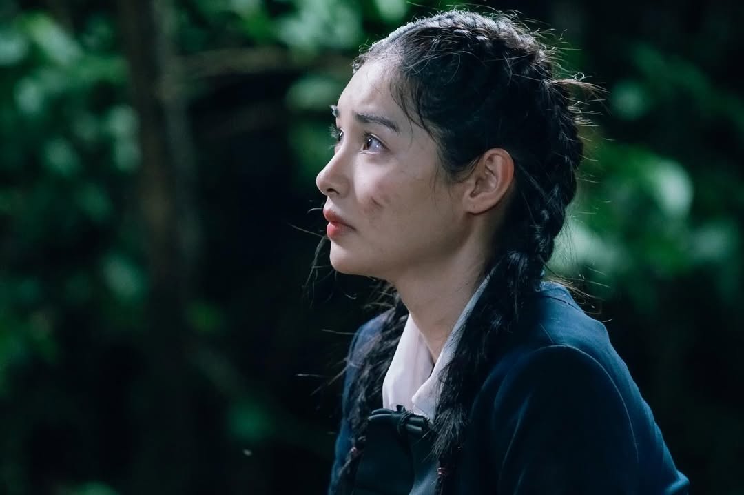 มิ้นท์ - รัญชน์รวี เอื้อกูลวราวัตร