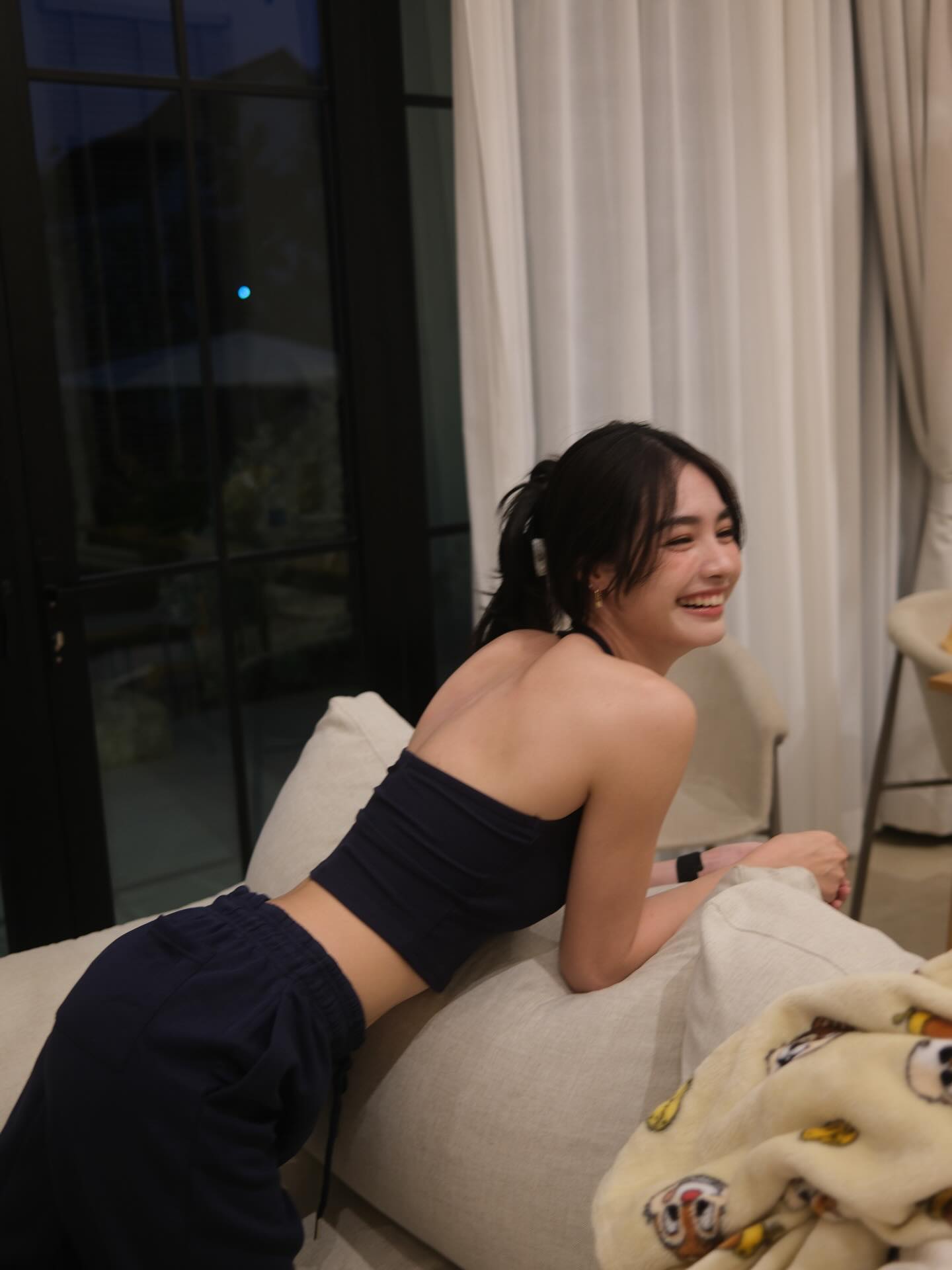มิ้นท์ - รัญชน์รวี เอื้อกูลวราวัตร