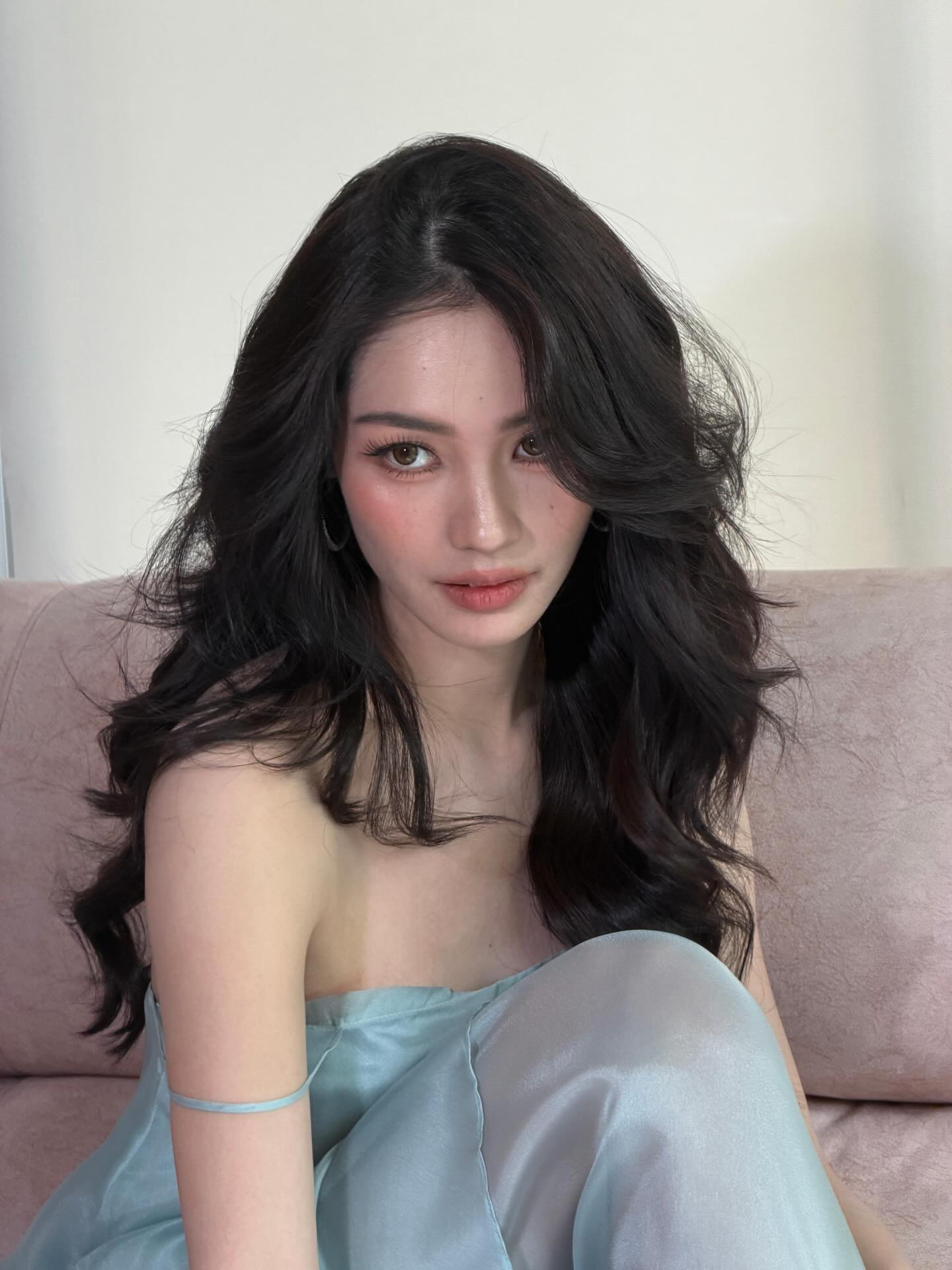 มิ้นท์ - รัญชน์รวี เอื้อกูลวราวัตร
