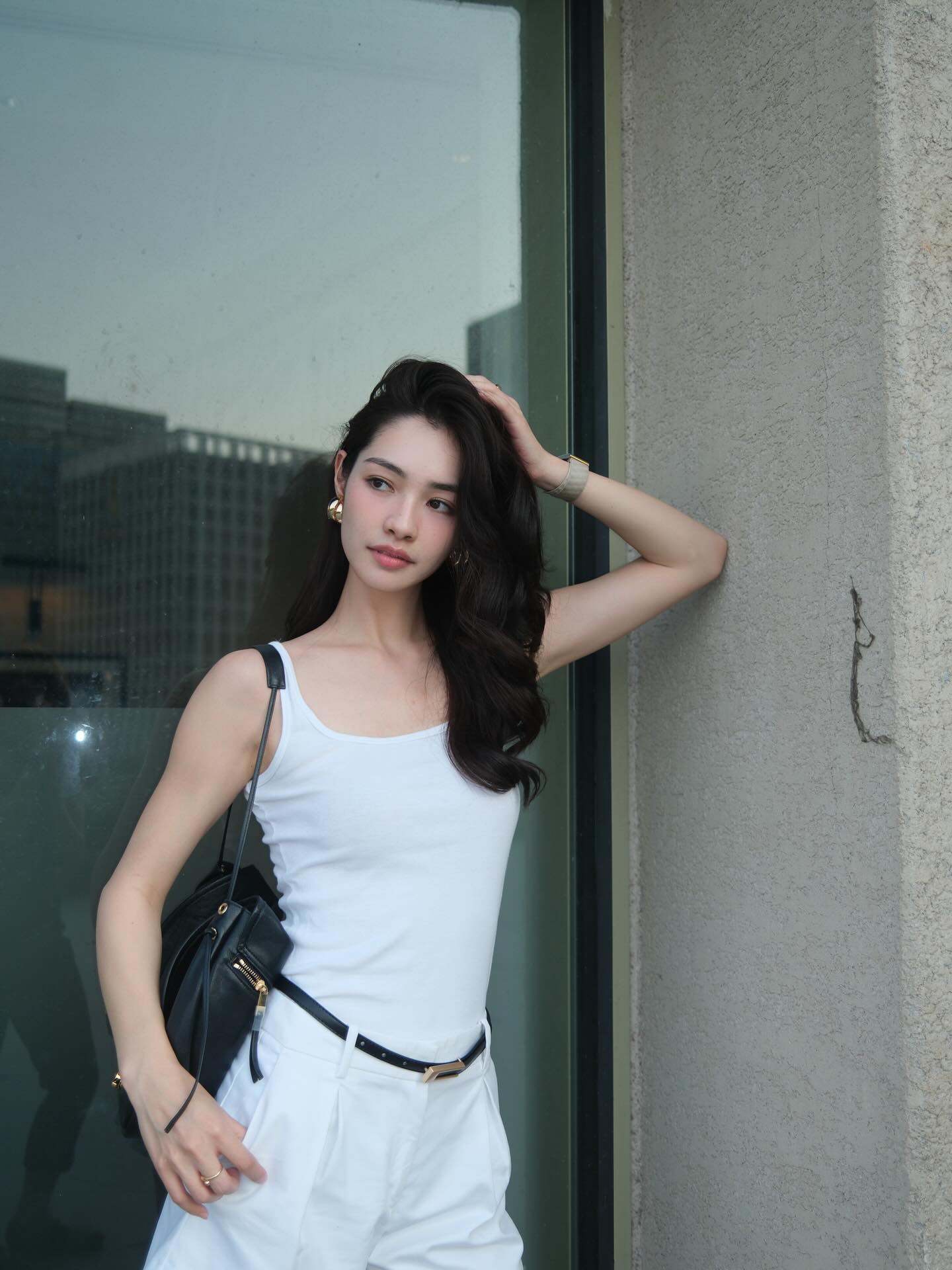 มิ้นท์ - รัญชน์รวี เอื้อกูลวราวัตร