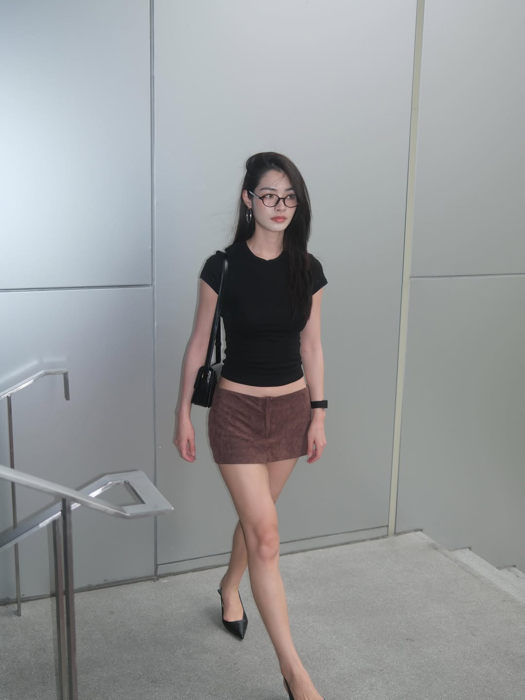 มิ้นท์ - รัญชน์รวี เอื้อกูลวราวัตร