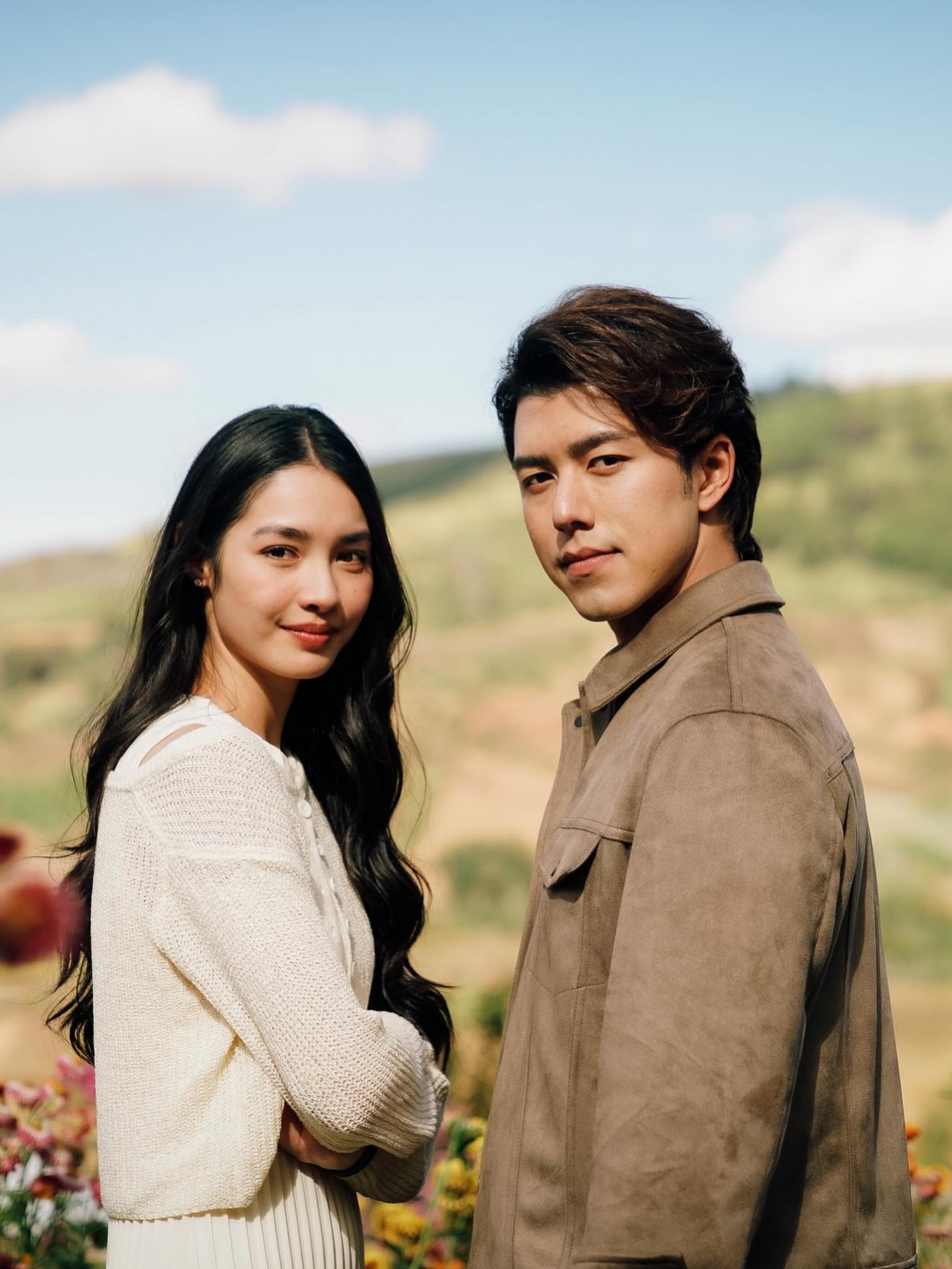 มิ้นท์ - รัญชน์รวี เอื้อกูลวราวัตร