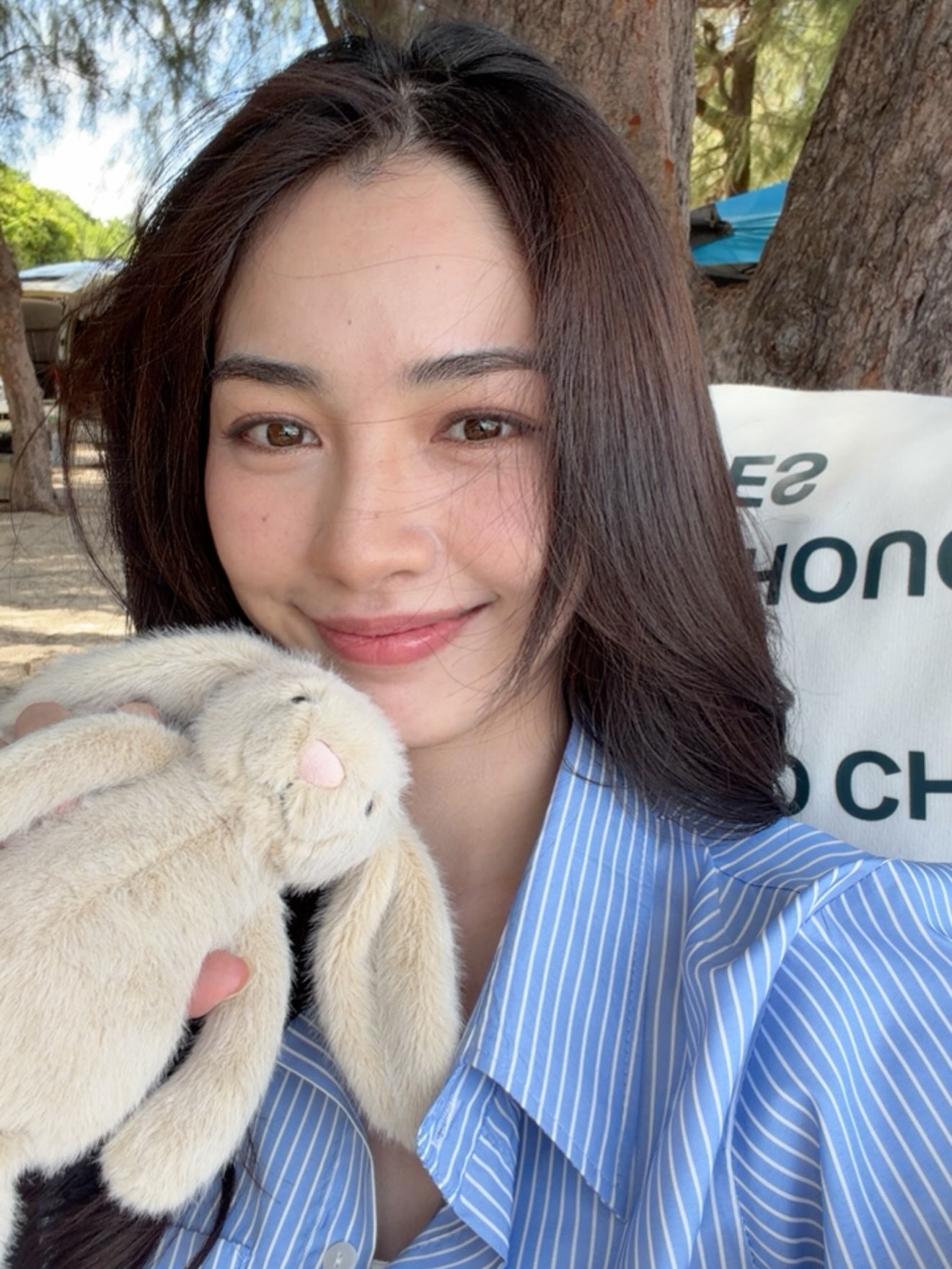 มิ้นท์ - รัญชน์รวี เอื้อกูลวราวัตร