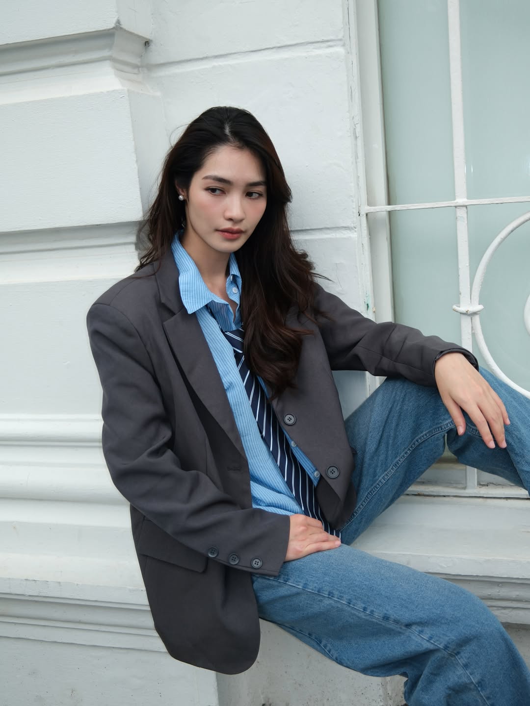 มิ้นท์ - รัญชน์รวี เอื้อกูลวราวัตร