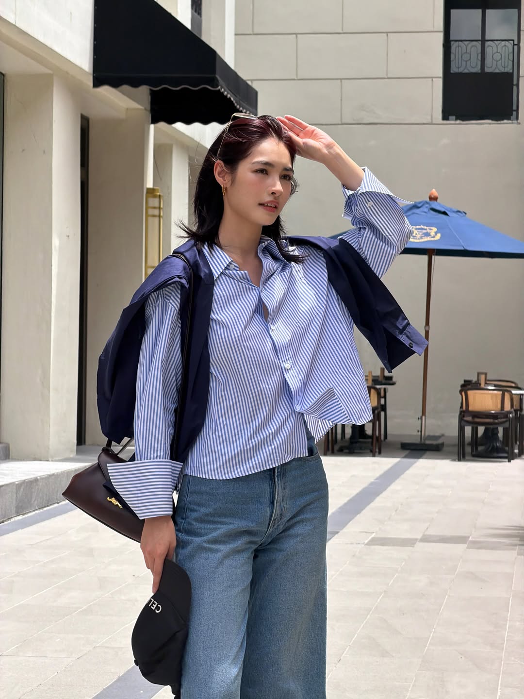 มิ้นท์ - รัญชน์รวี เอื้อกูลวราวัตร