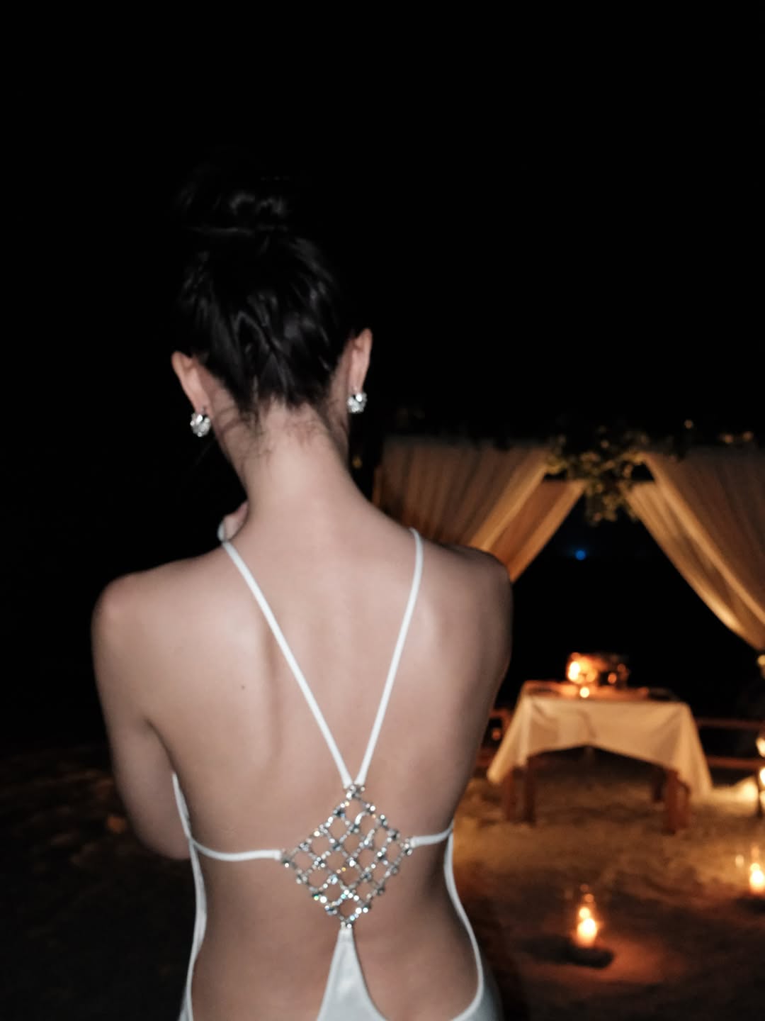 มิ้นท์ - รัญชน์รวี เอื้อกูลวราวัตร