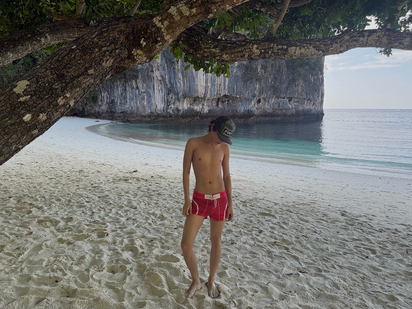 กัน - อรรถพันธ์ พูลสวัสดิ์