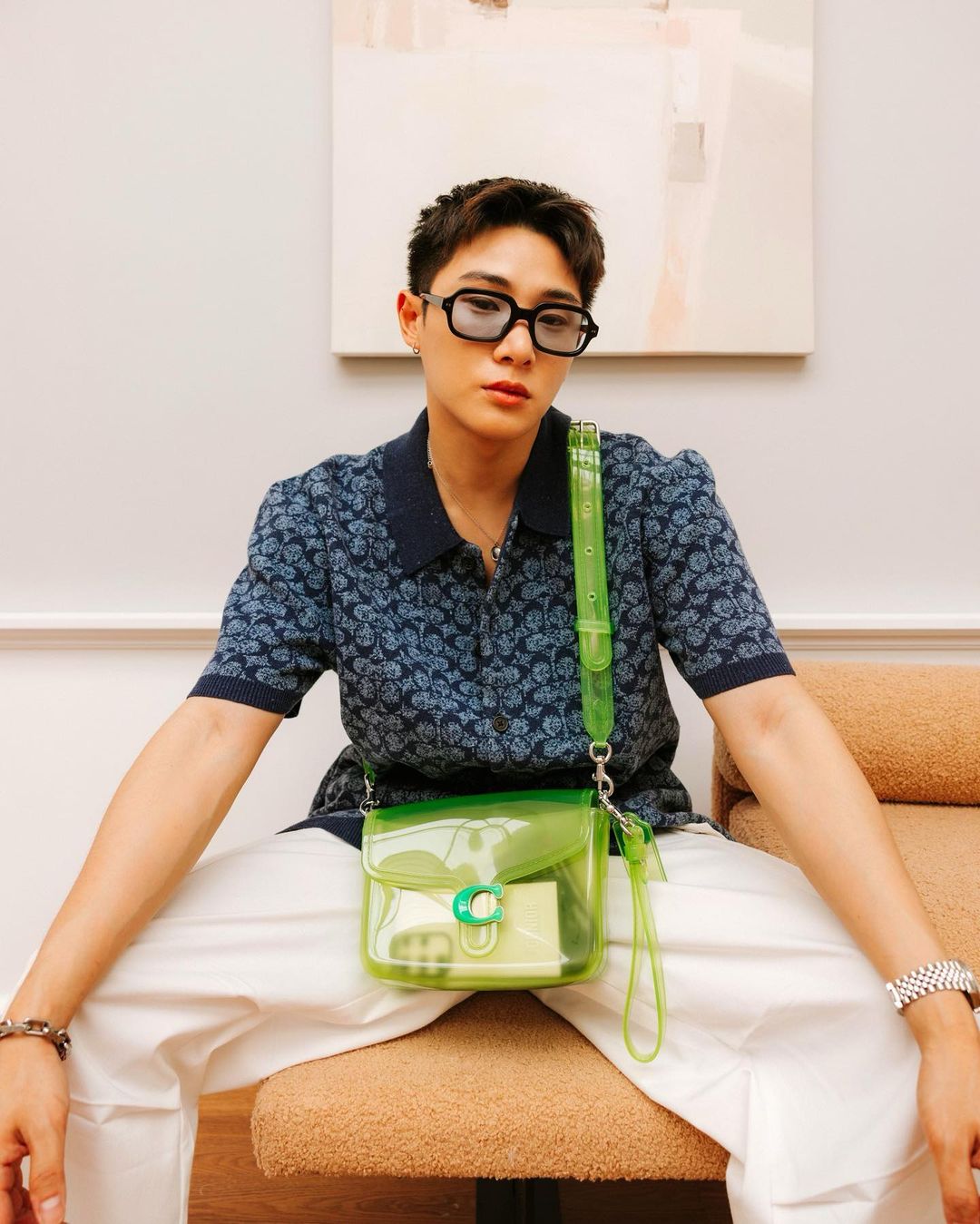 จูเนียร์ - กรวิชญ์ สูงกิจบูลย์
