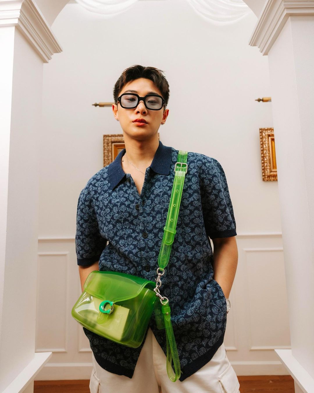 จูเนียร์ - กรวิชญ์ สูงกิจบูลย์