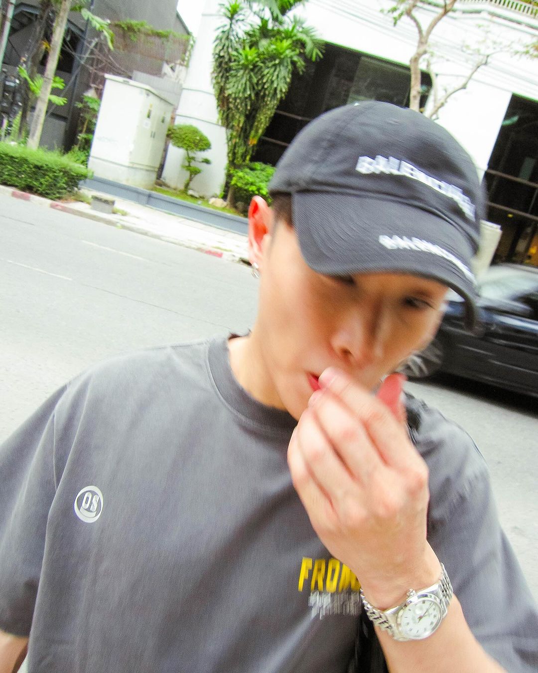 จูเนียร์ - กรวิชญ์ สูงกิจบูลย์