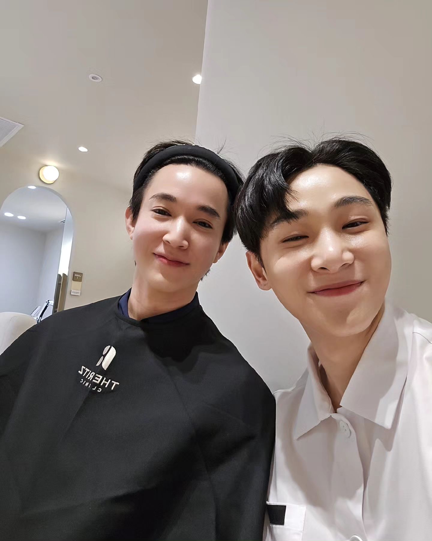 จูเนียร์ - กรวิชญ์ สูงกิจบูลย์