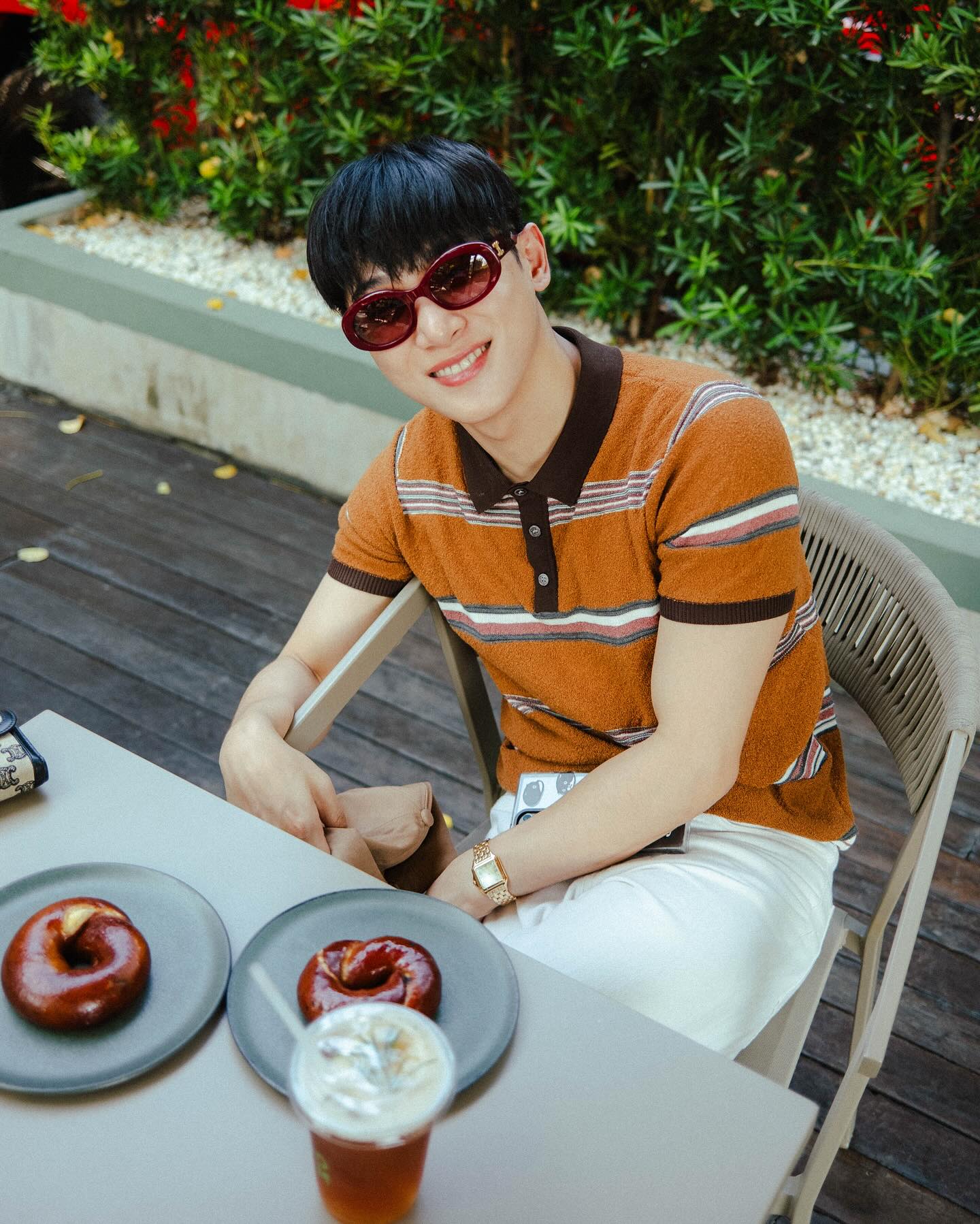 จูเนียร์ - กรวิชญ์ สูงกิจบูลย์