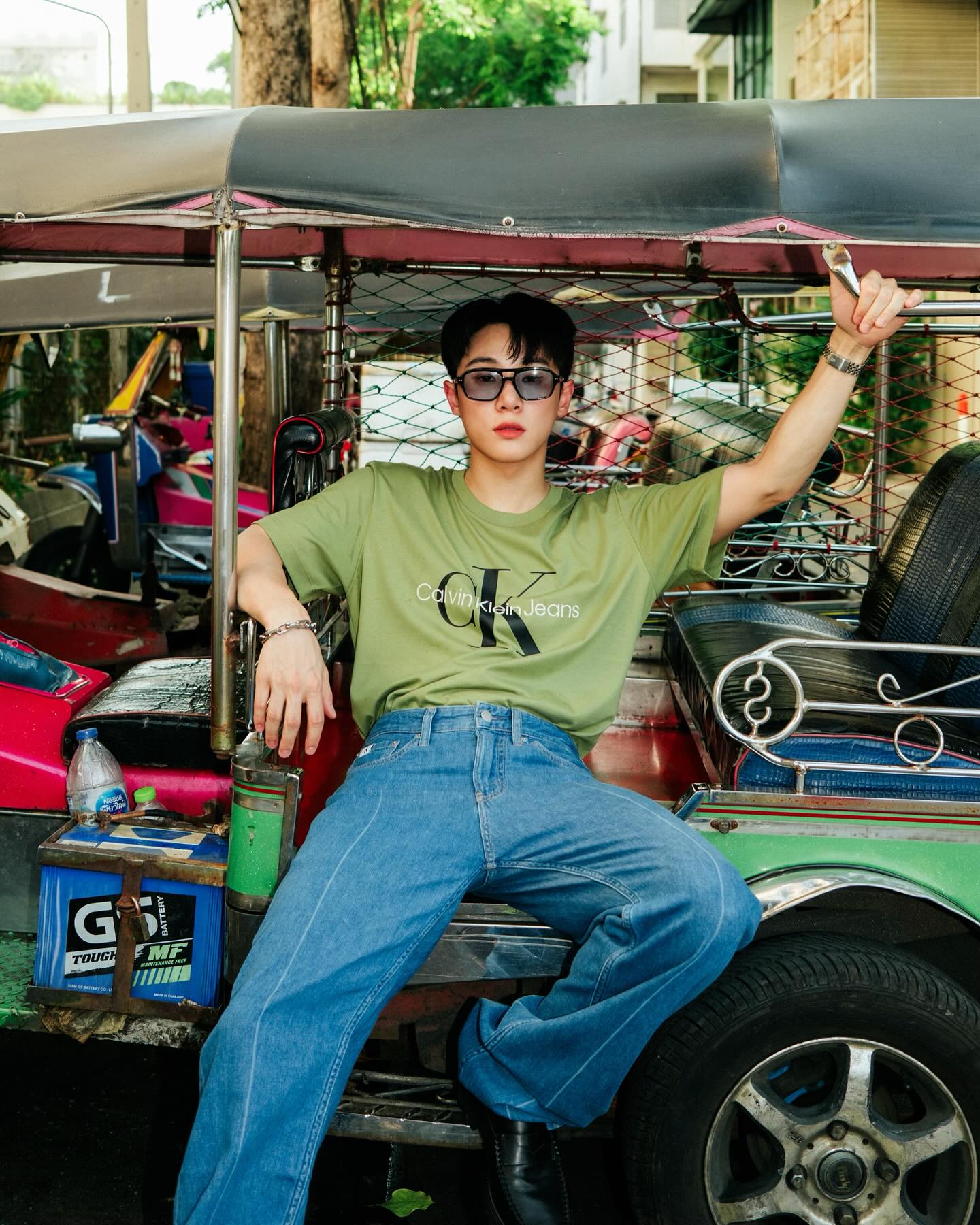 จูเนียร์ - กรวิชญ์ สูงกิจบูลย์