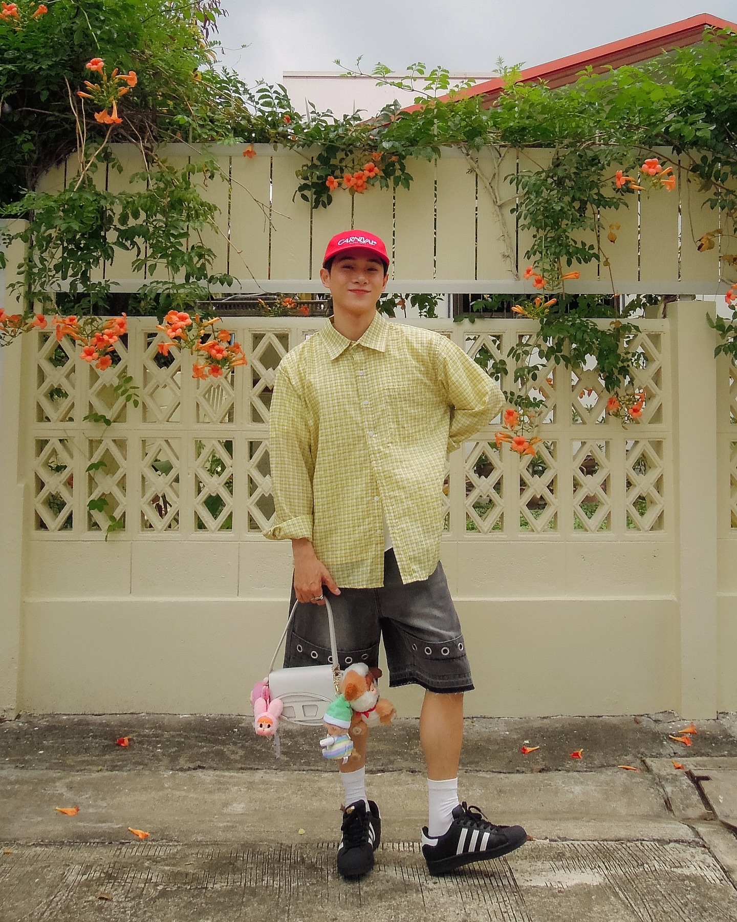 จูเนียร์ - กรวิชญ์ สูงกิจบูลย์