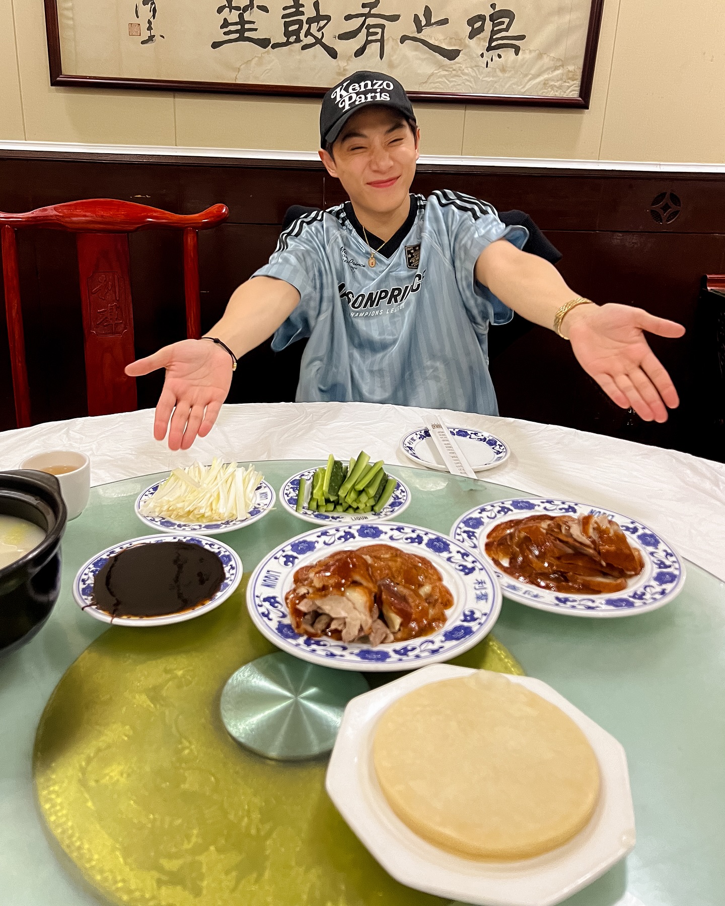 จูเนียร์ - กรวิชญ์ สูงกิจบูลย์
