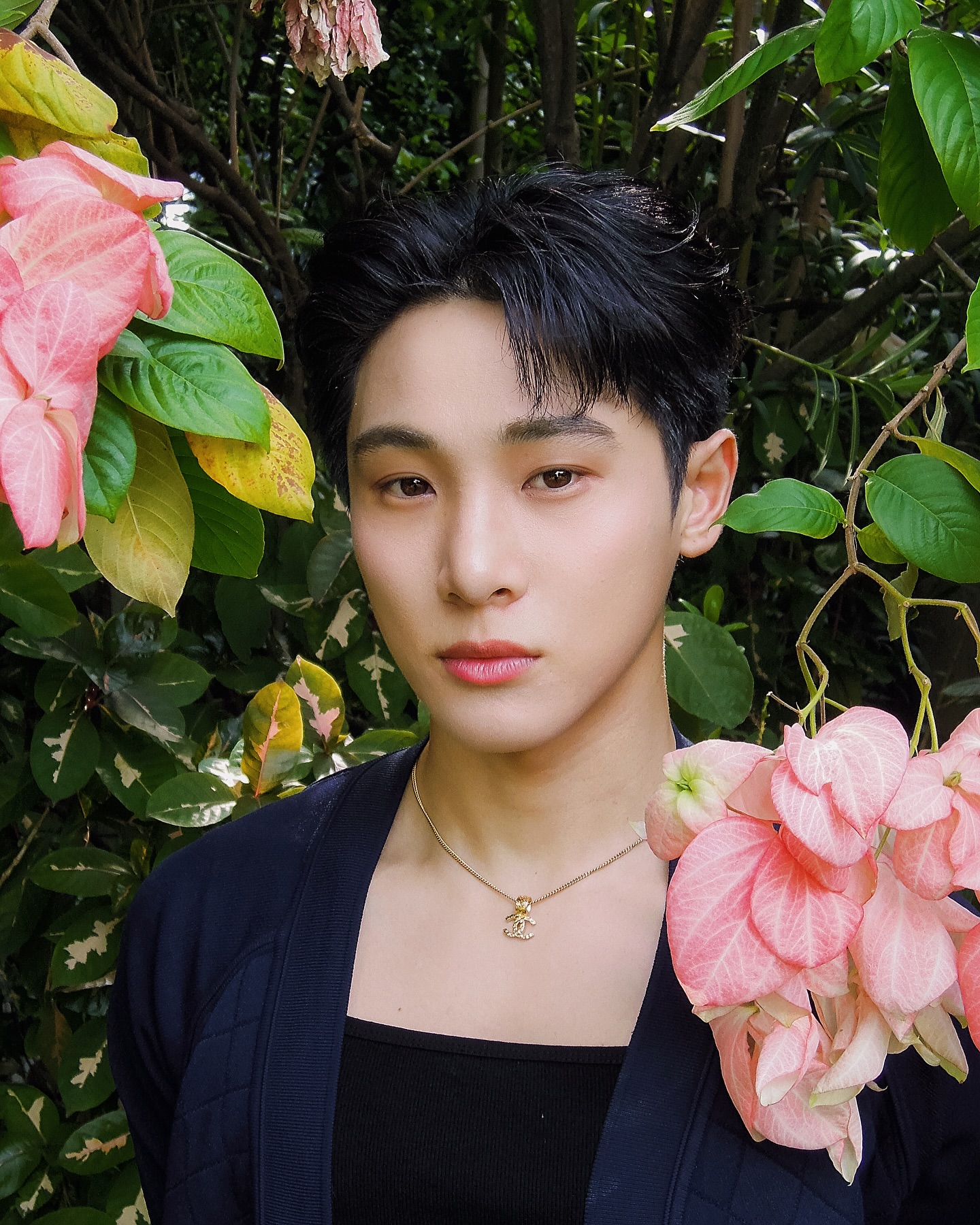 จูเนียร์ - กรวิชญ์ สูงกิจบูลย์
