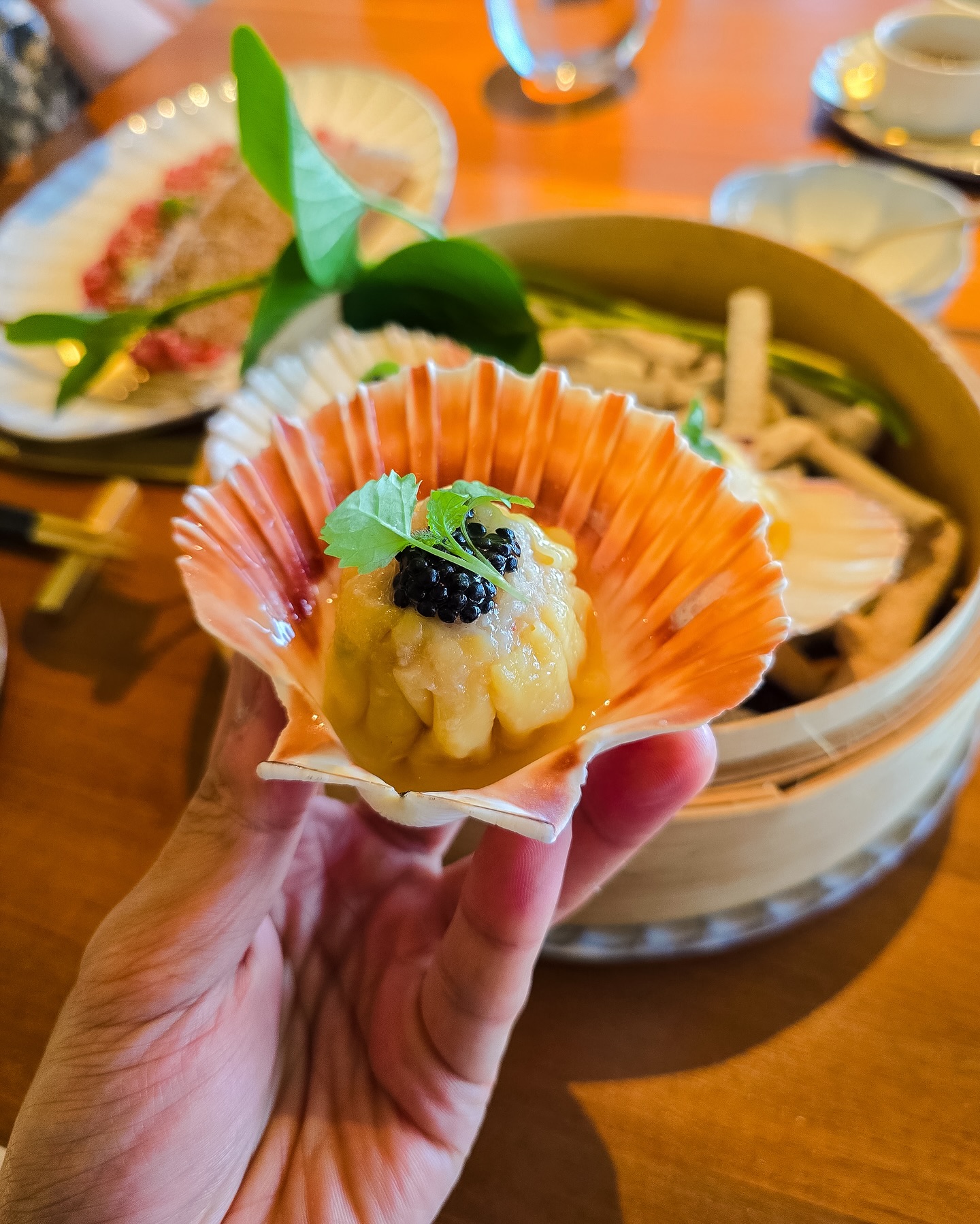 จูเนียร์ - กรวิชญ์ สูงกิจบูลย์