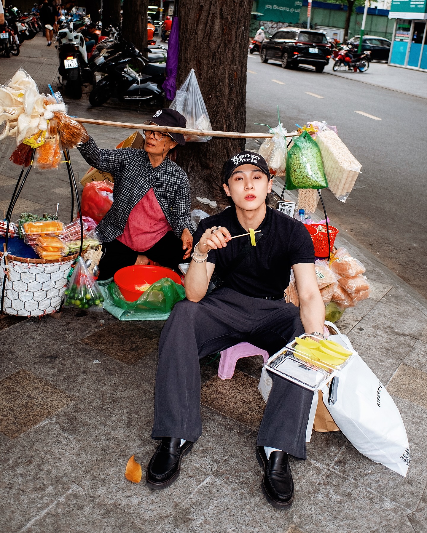 จูเนียร์ - กรวิชญ์ สูงกิจบูลย์