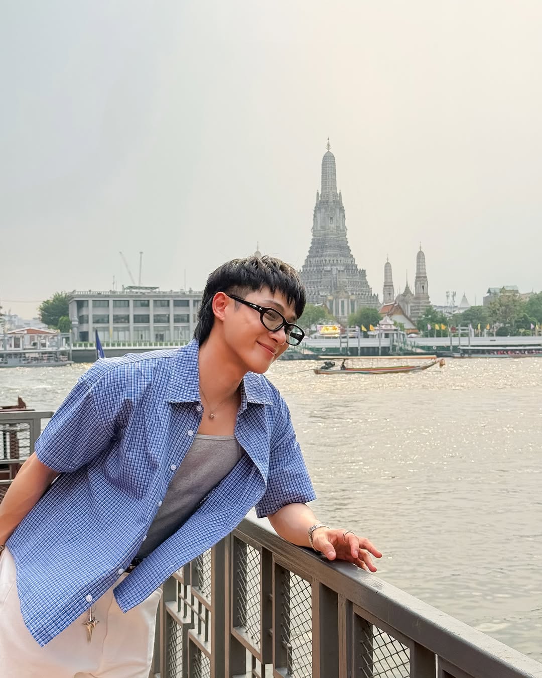จูเนียร์ - กรวิชญ์ สูงกิจบูลย์