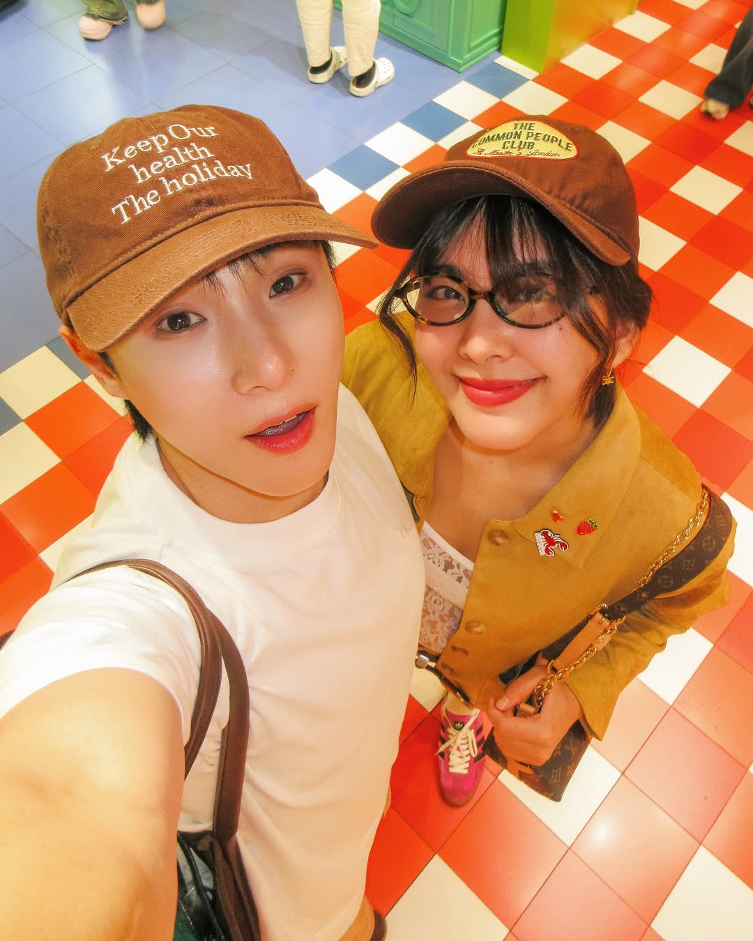 จูเนียร์ - กรวิชญ์ สูงกิจบูลย์