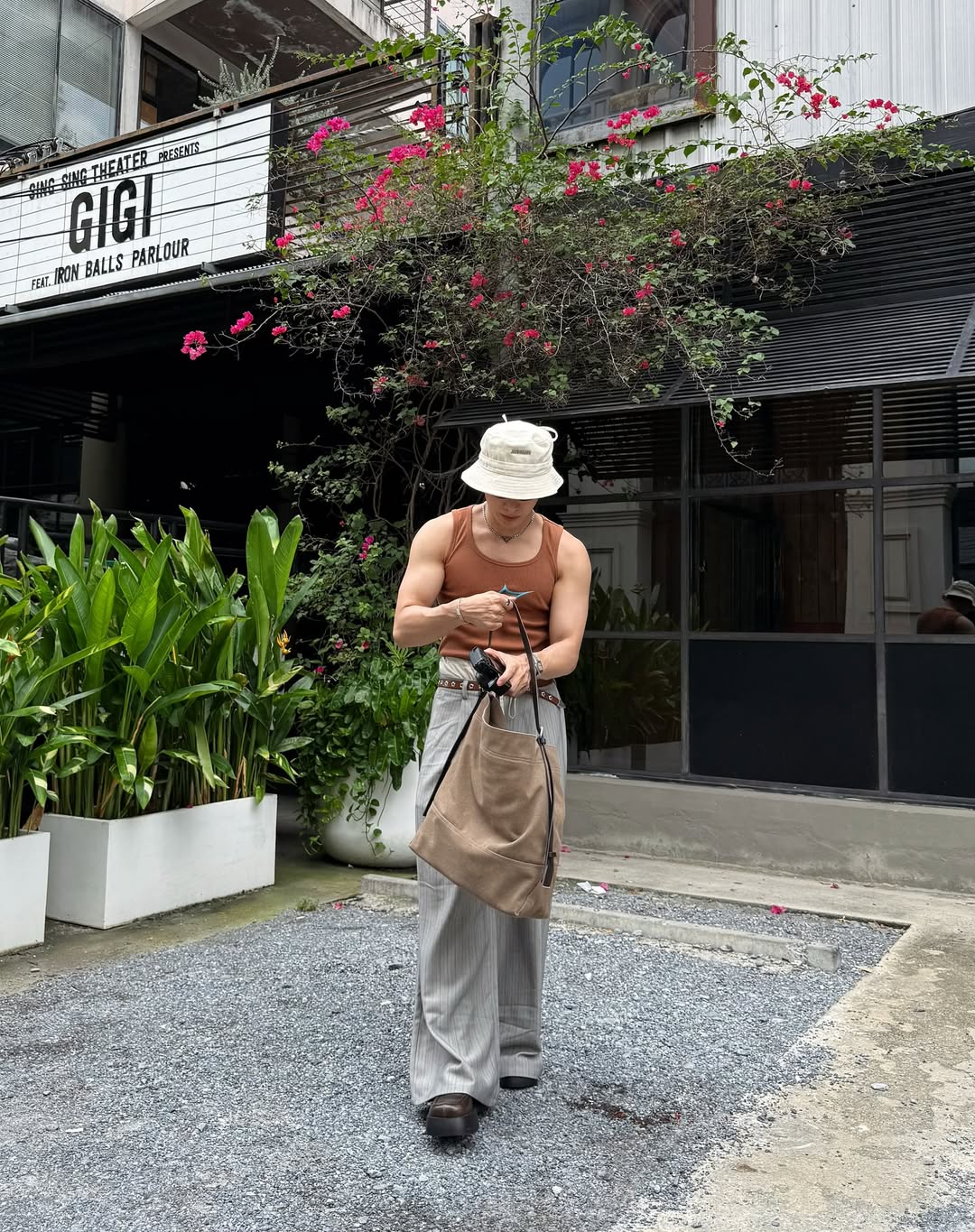 จูเนียร์ - กรวิชญ์ สูงกิจบูลย์