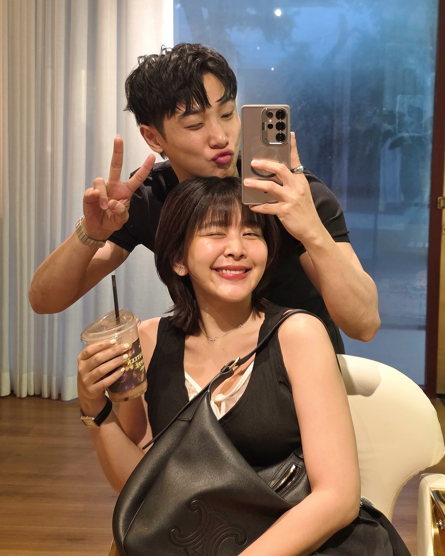 จูเนียร์ - กรวิชญ์ สูงกิจบูลย์