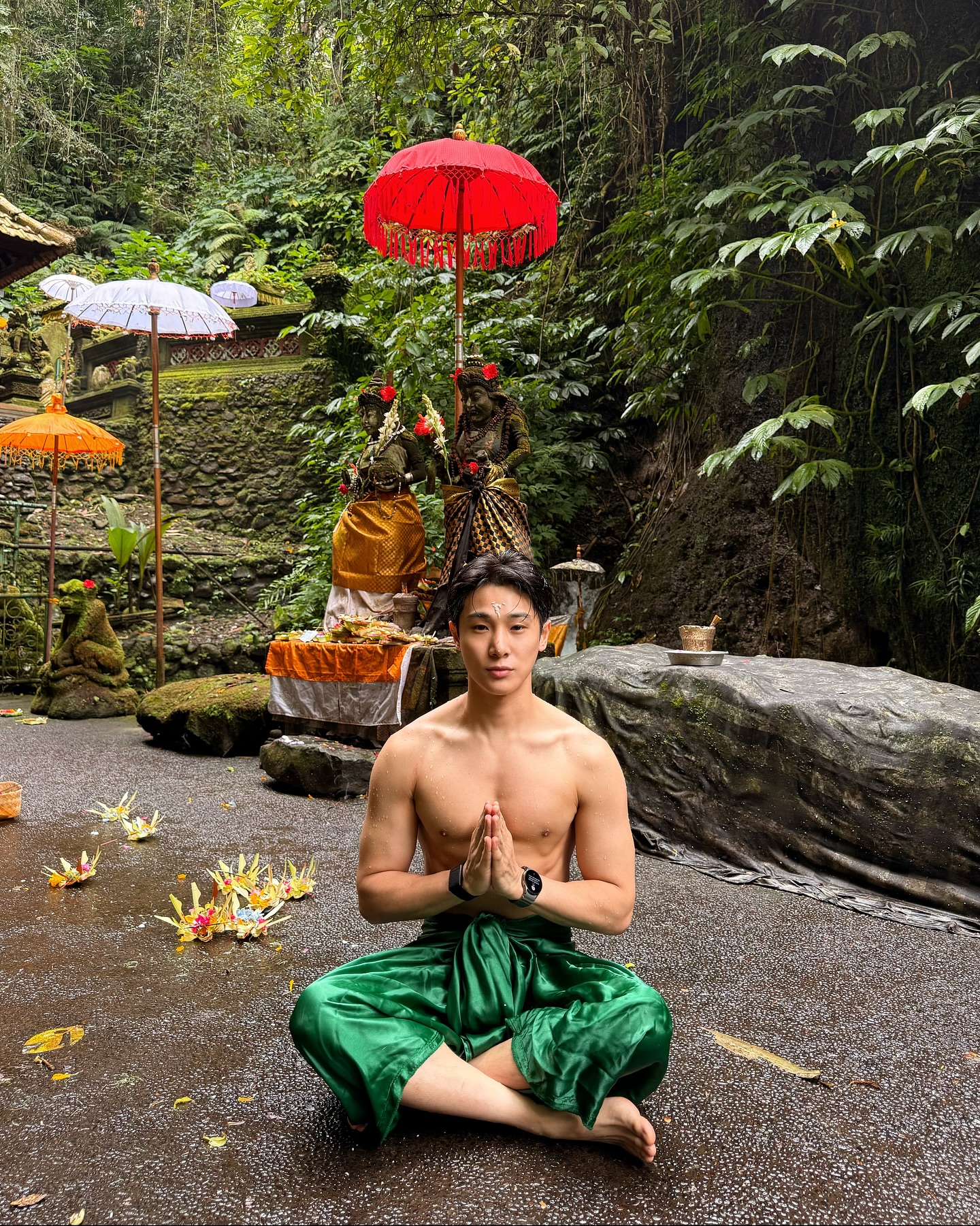 จูเนียร์ - กรวิชญ์ สูงกิจบูลย์