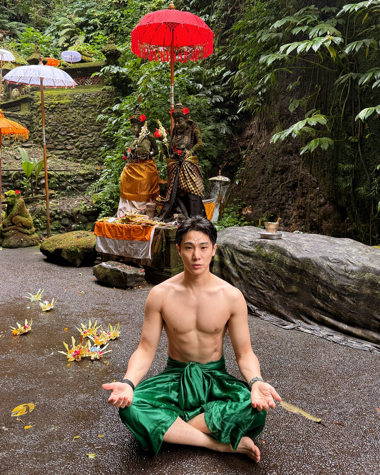 จูเนียร์ - กรวิชญ์ สูงกิจบูลย์