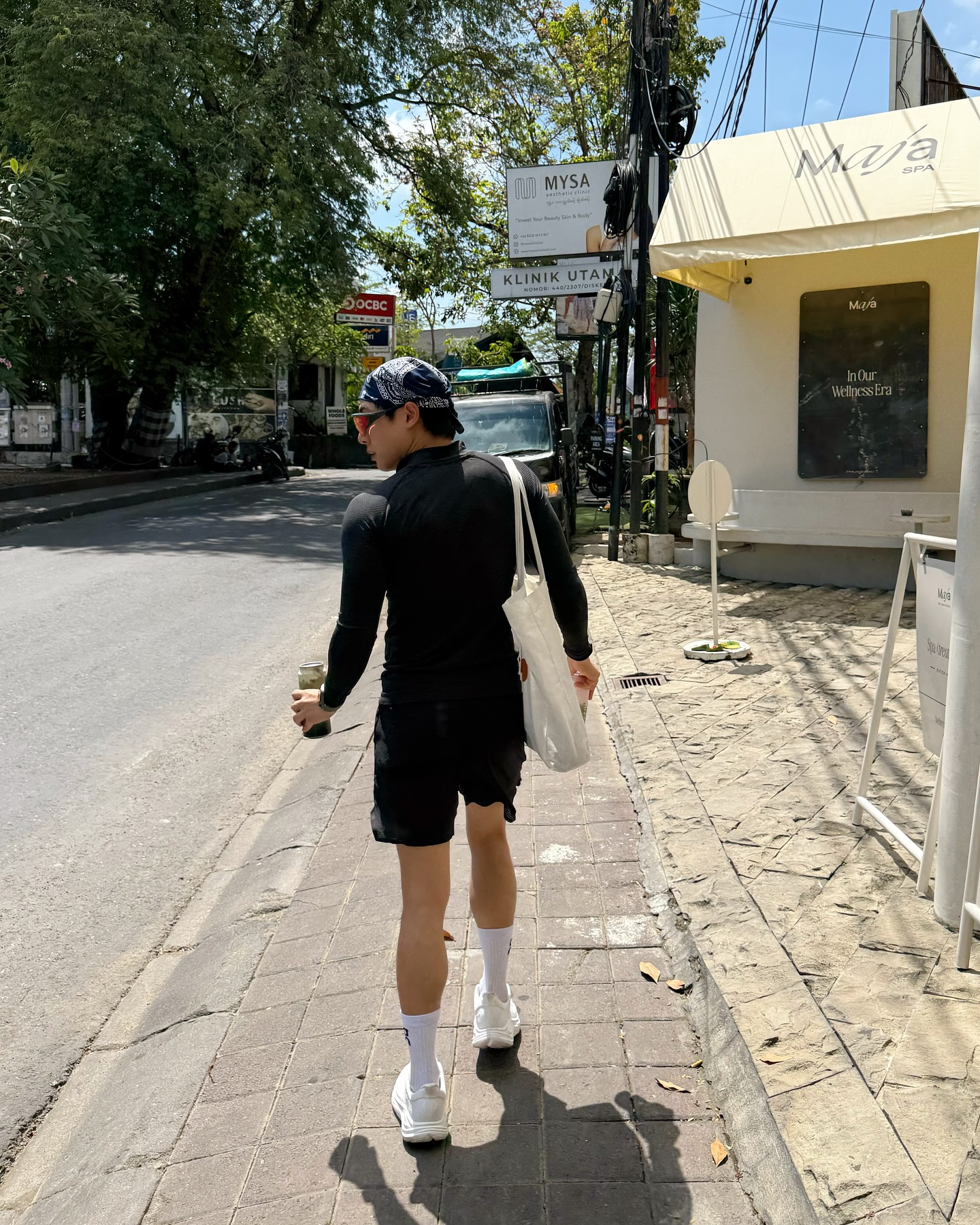 จูเนียร์ - กรวิชญ์ สูงกิจบูลย์