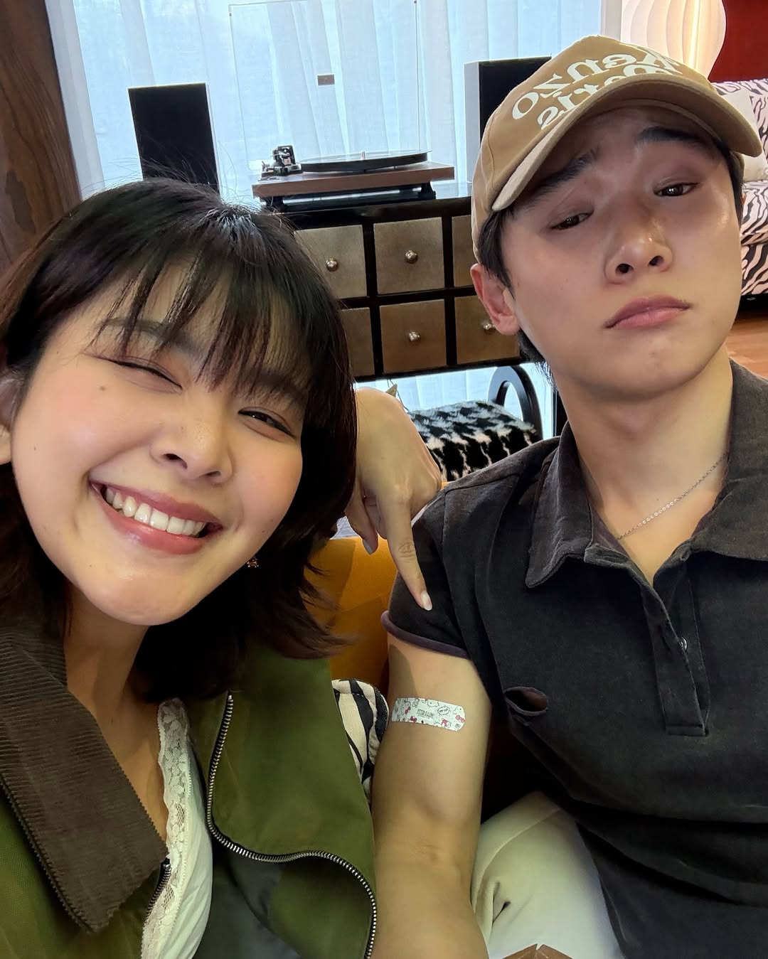 จูเนียร์ - กรวิชญ์ สูงกิจบูลย์