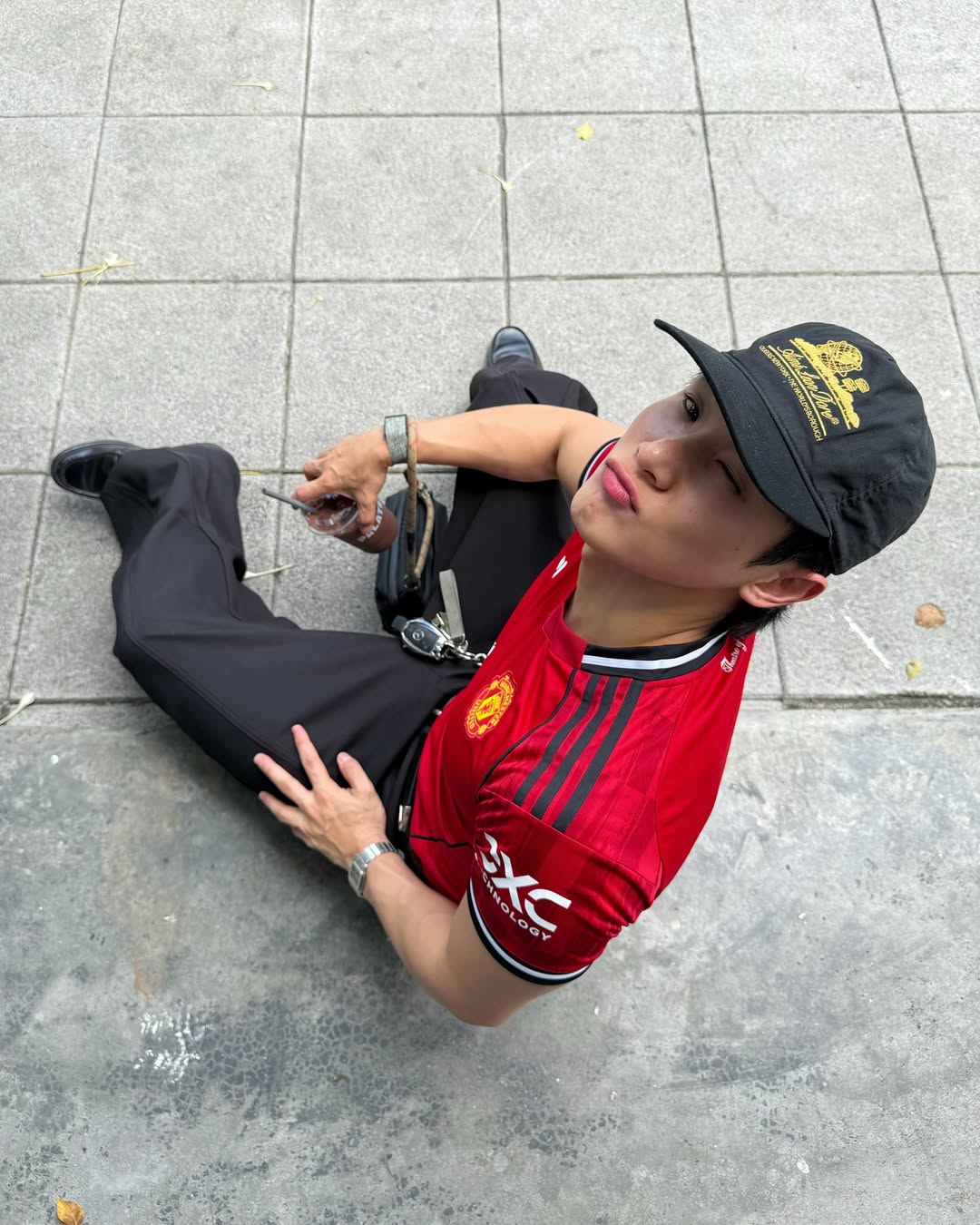 จูเนียร์ - กรวิชญ์ สูงกิจบูลย์