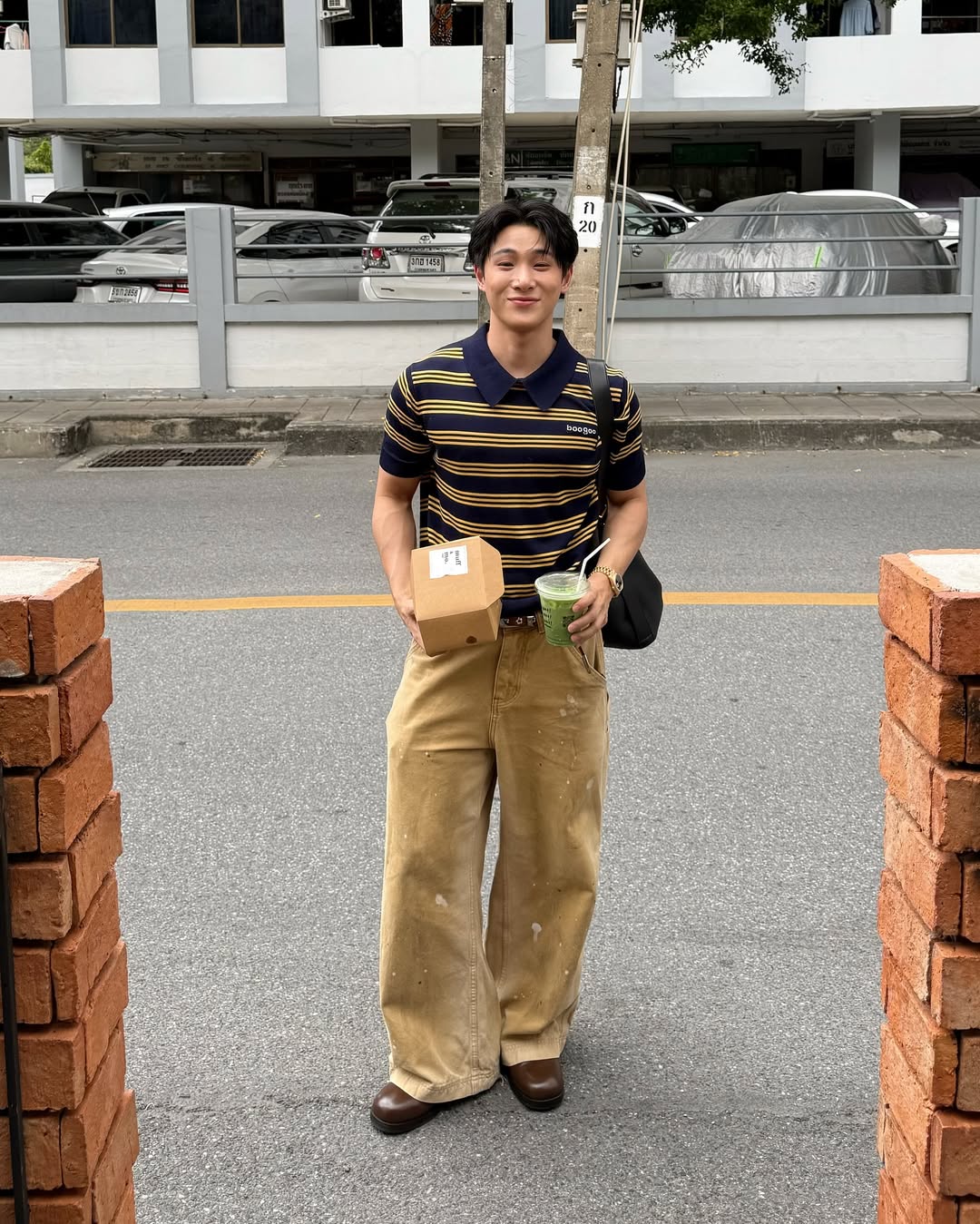 จูเนียร์ - กรวิชญ์ สูงกิจบูลย์