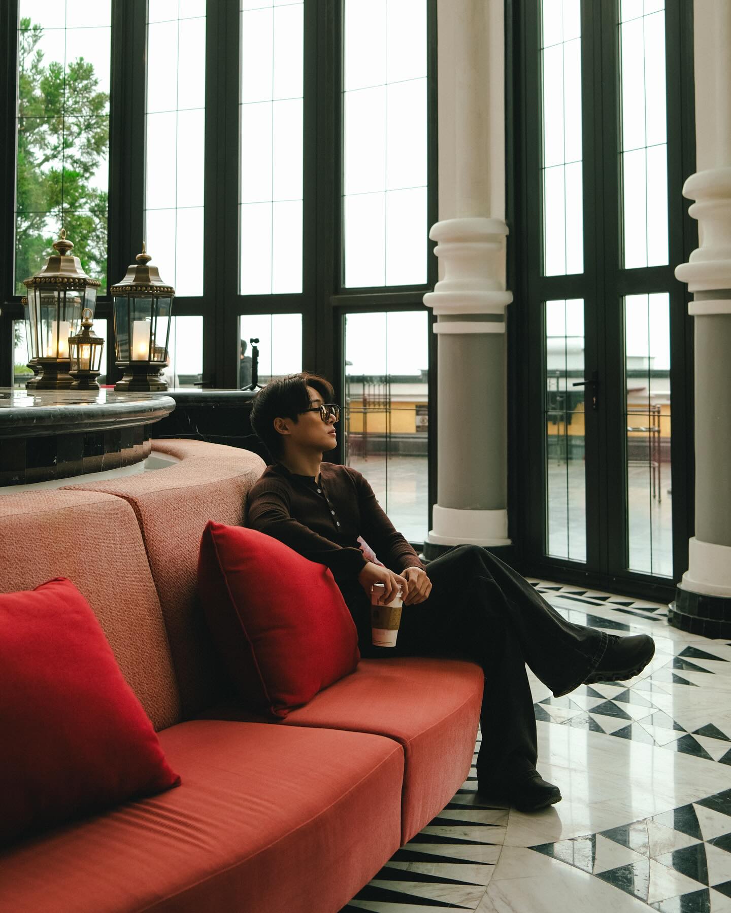 จูเนียร์ - กรวิชญ์ สูงกิจบูลย์