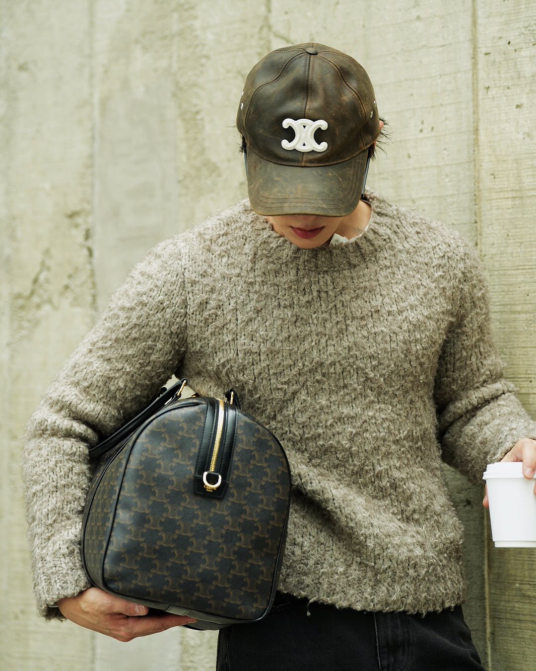 จูเนียร์ - กรวิชญ์ สูงกิจบูลย์